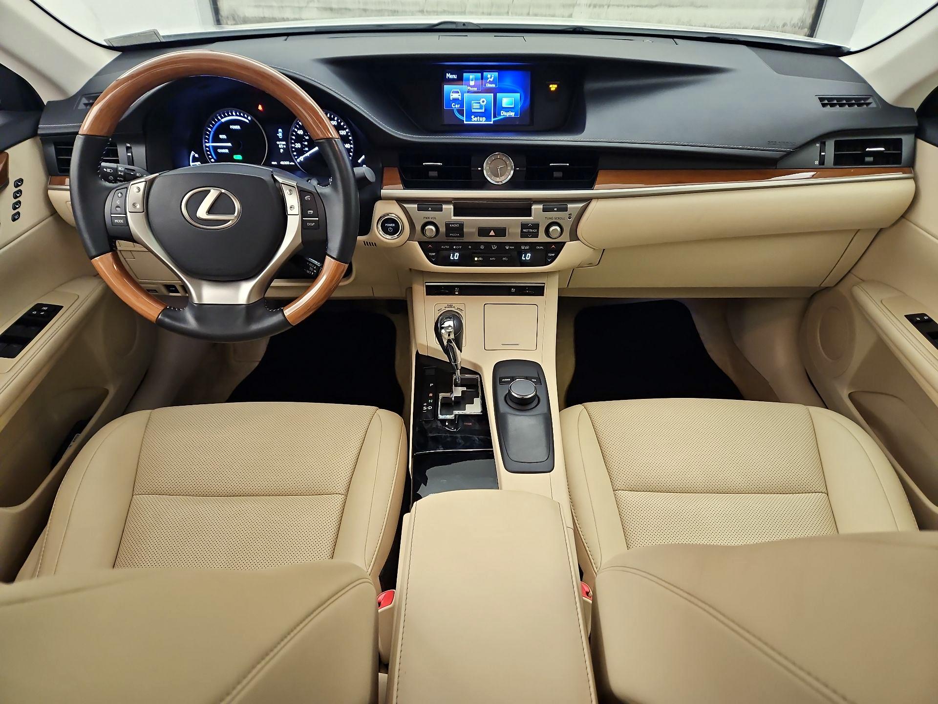 Thumbnail: 2014 Lexus ES - 9