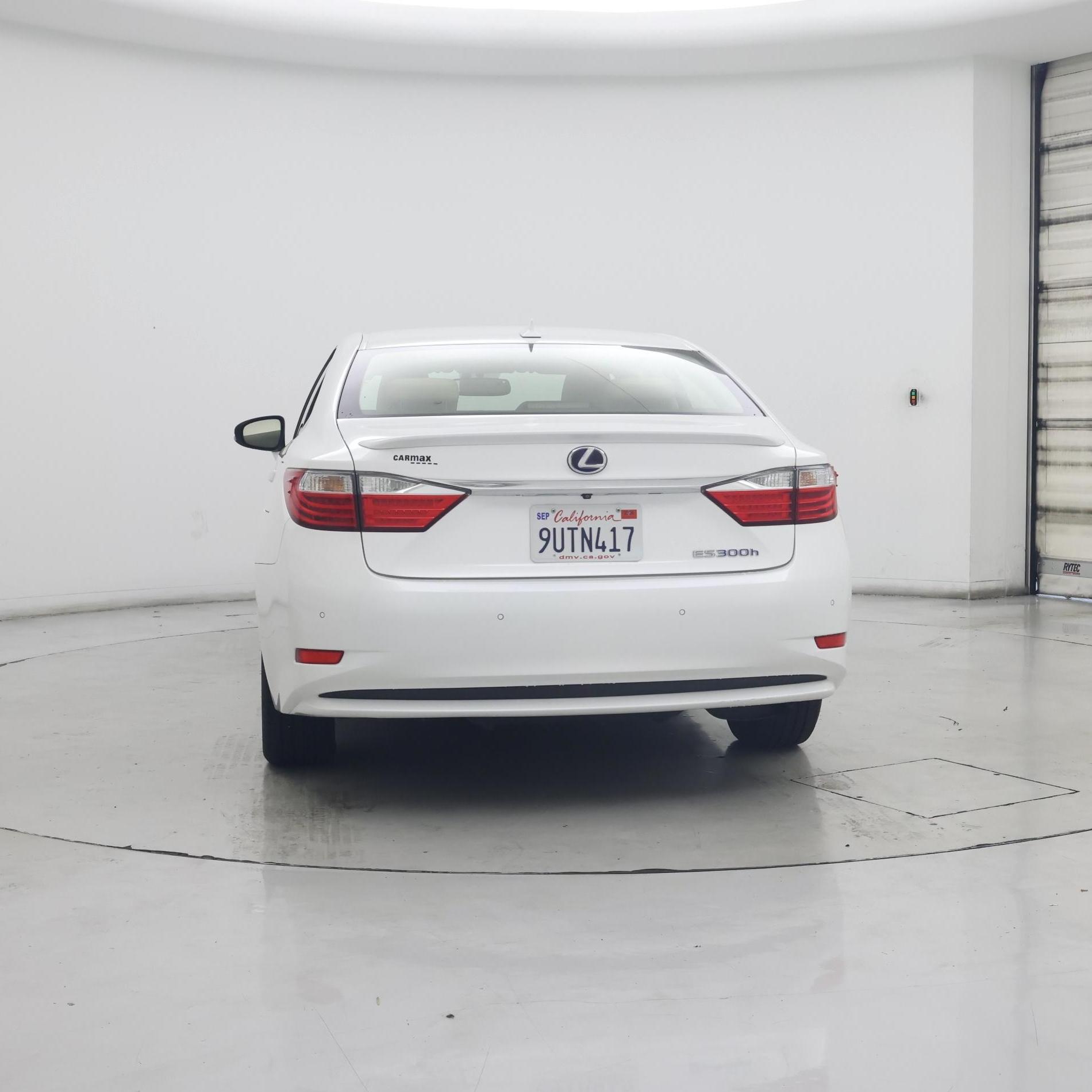 Thumbnail: 2014 Lexus ES - 6