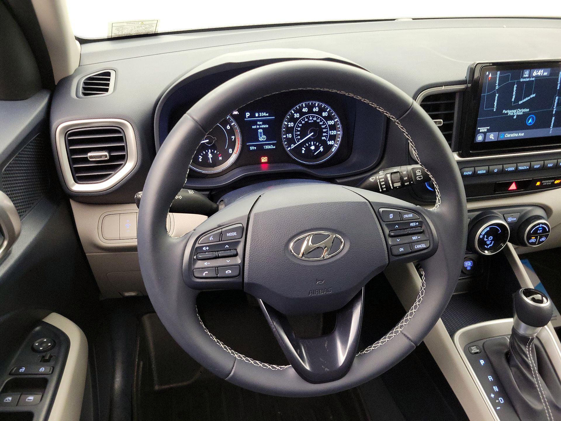 Thumbnail: 2021 Hyundai Venue - 10