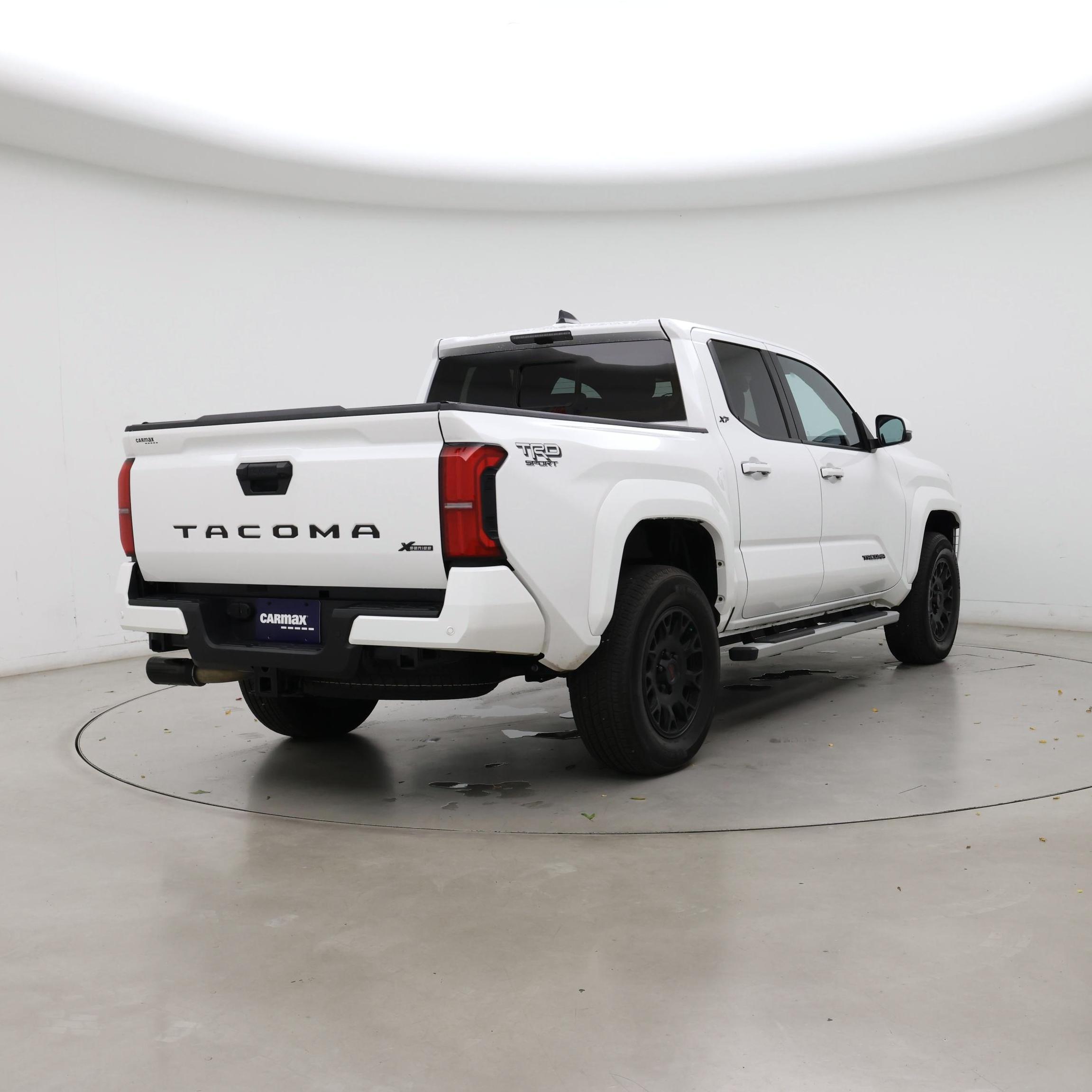 Thumbnail: 2024 Toyota Tacoma - 8