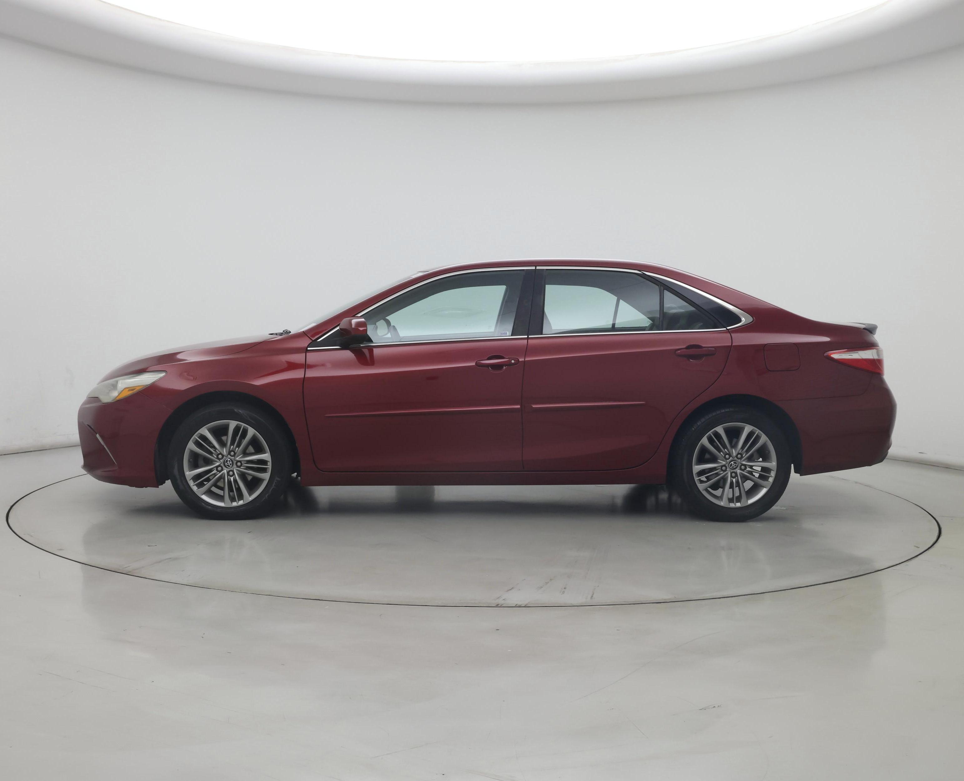 Thumbnail: 2016 Toyota Camry - 3