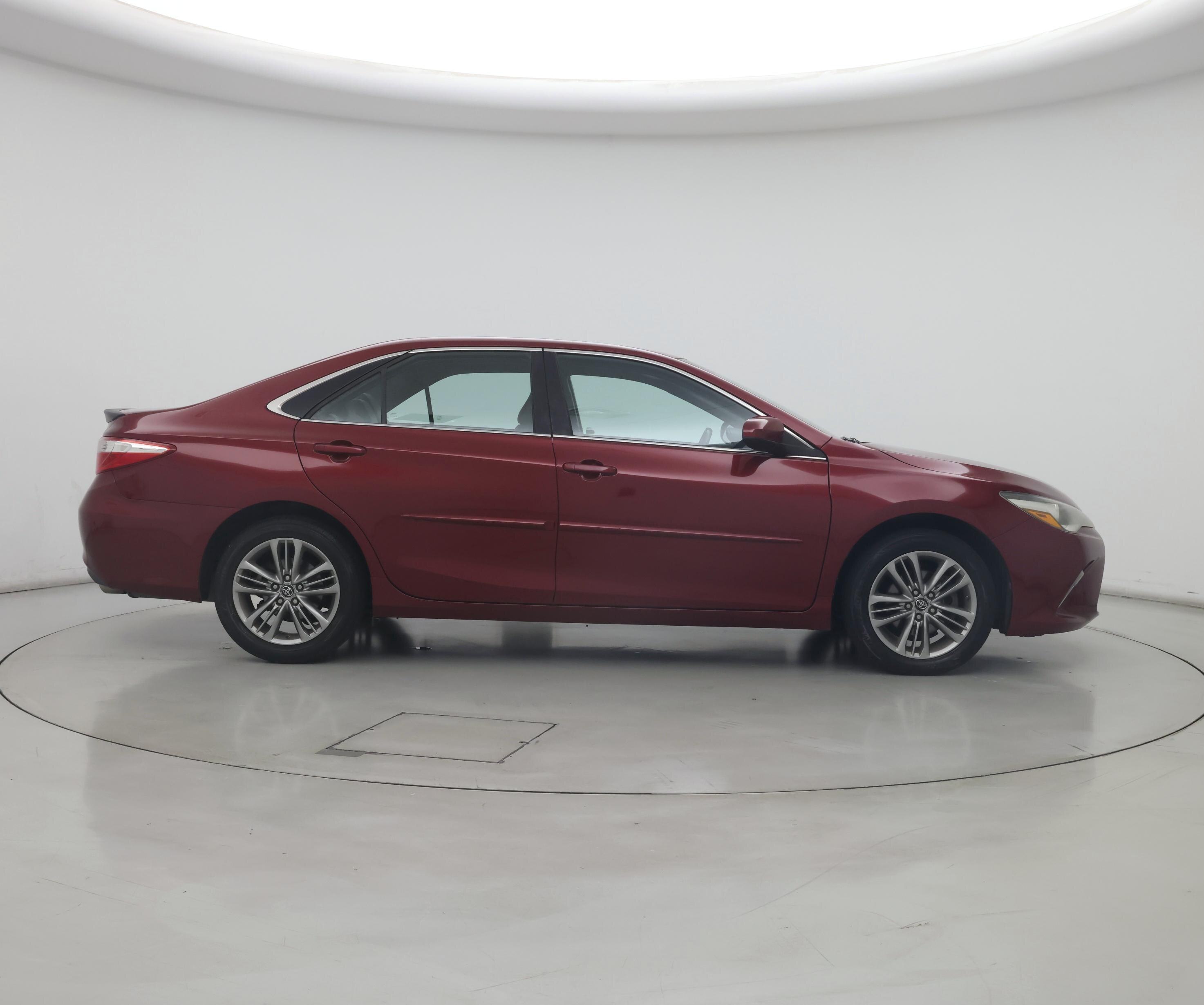 Thumbnail: 2016 Toyota Camry - 7