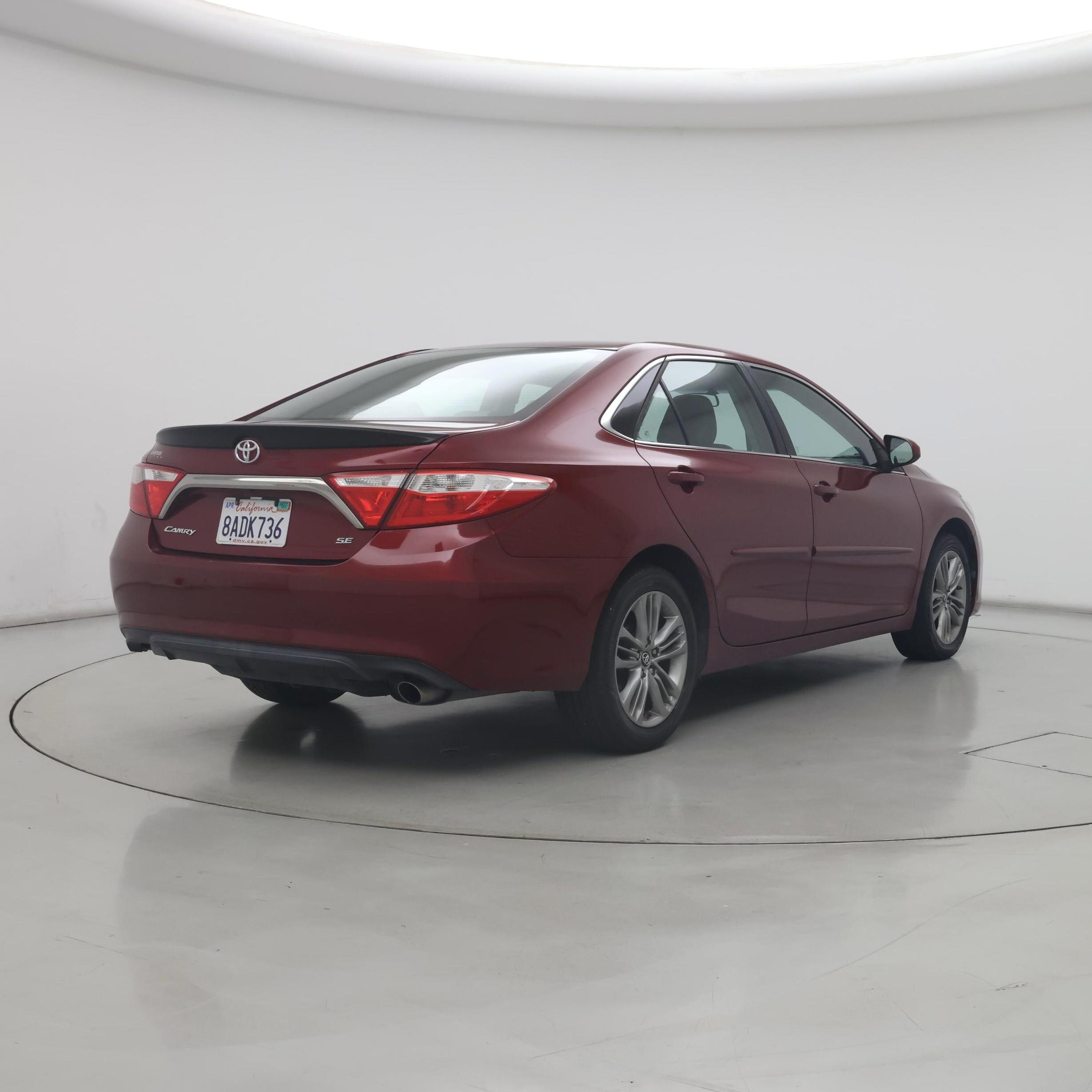 Thumbnail: 2016 Toyota Camry - 8