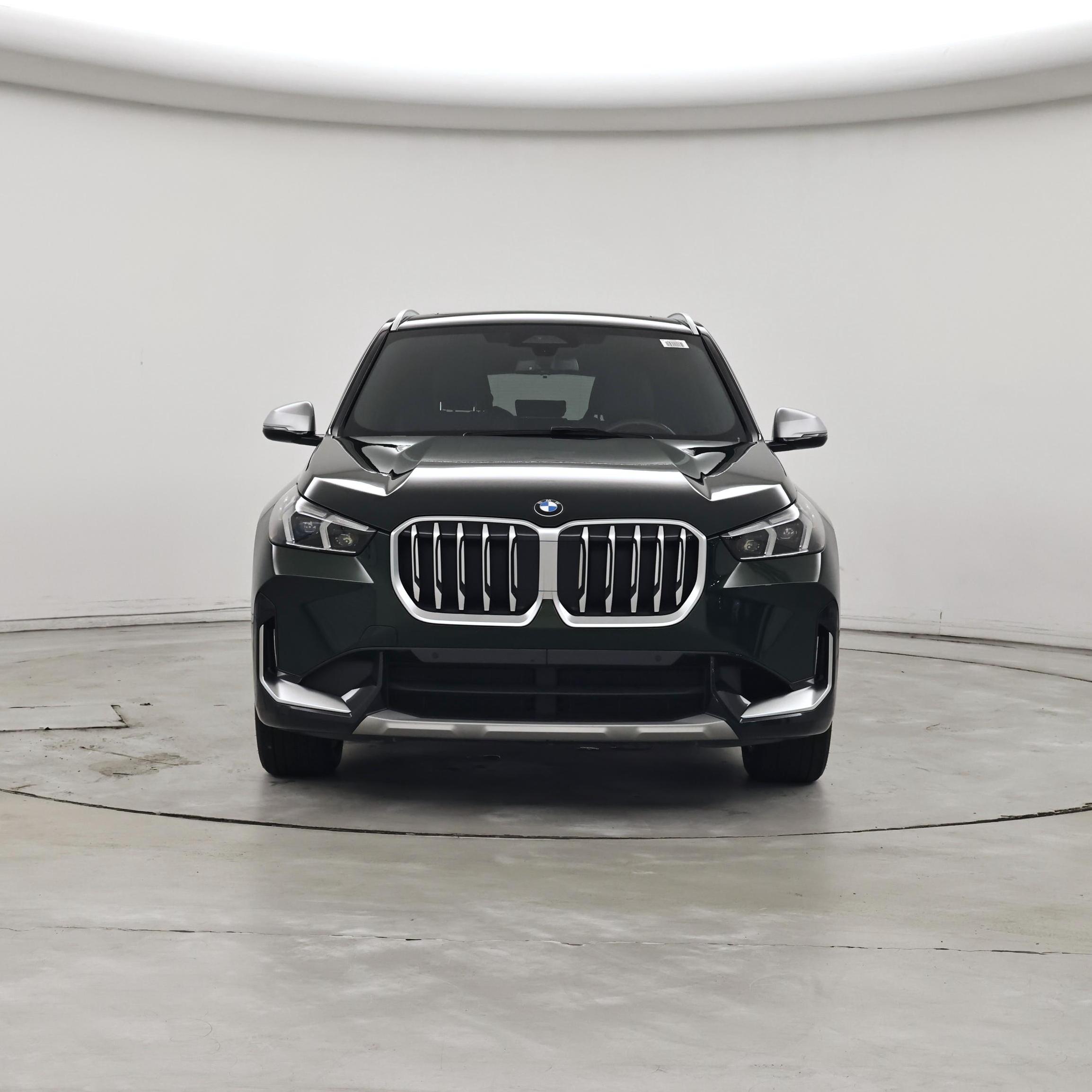 Thumbnail: 2023 BMW X1 - 5