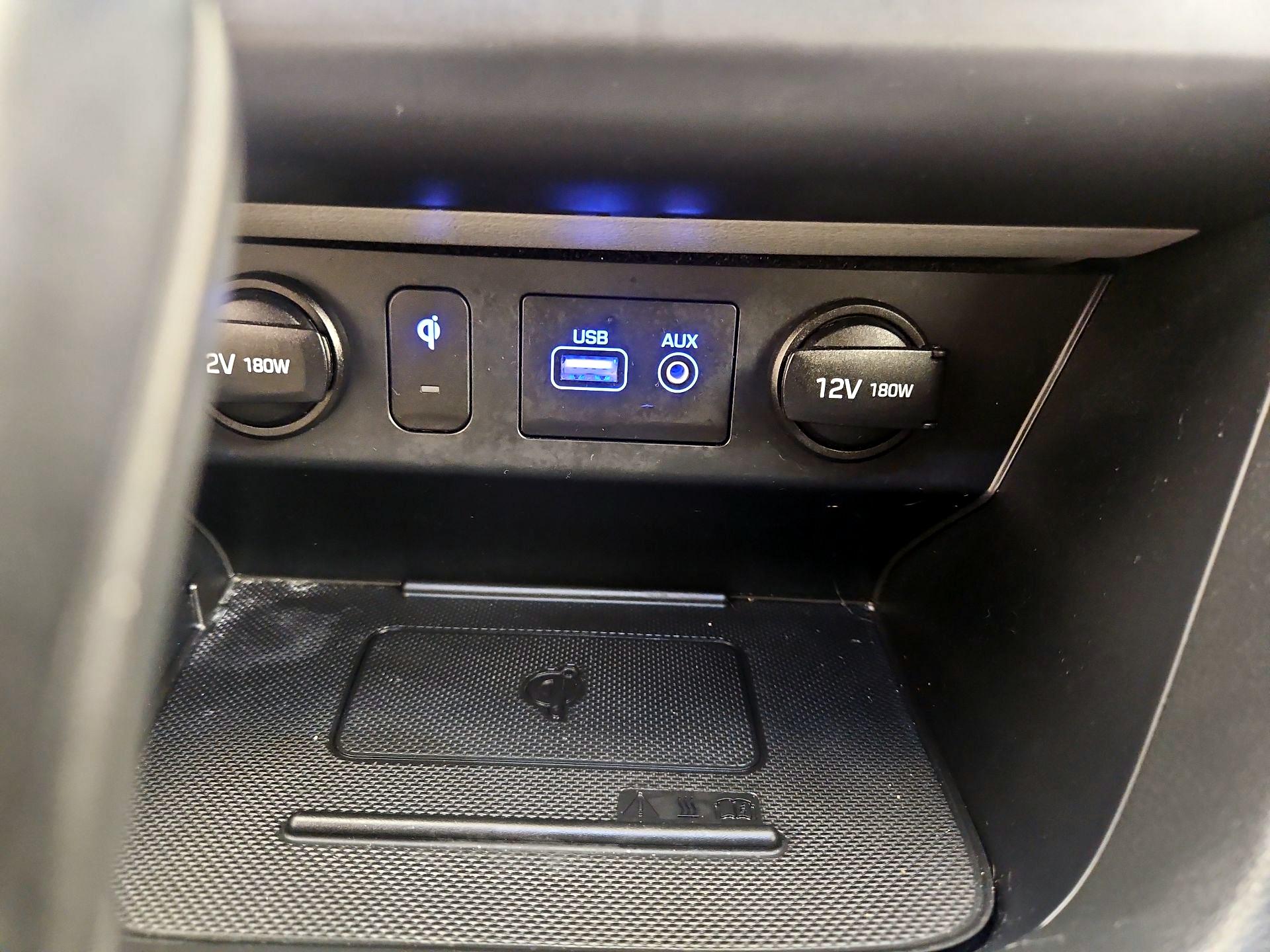 Thumbnail: 2019 Hyundai Sonata - 18