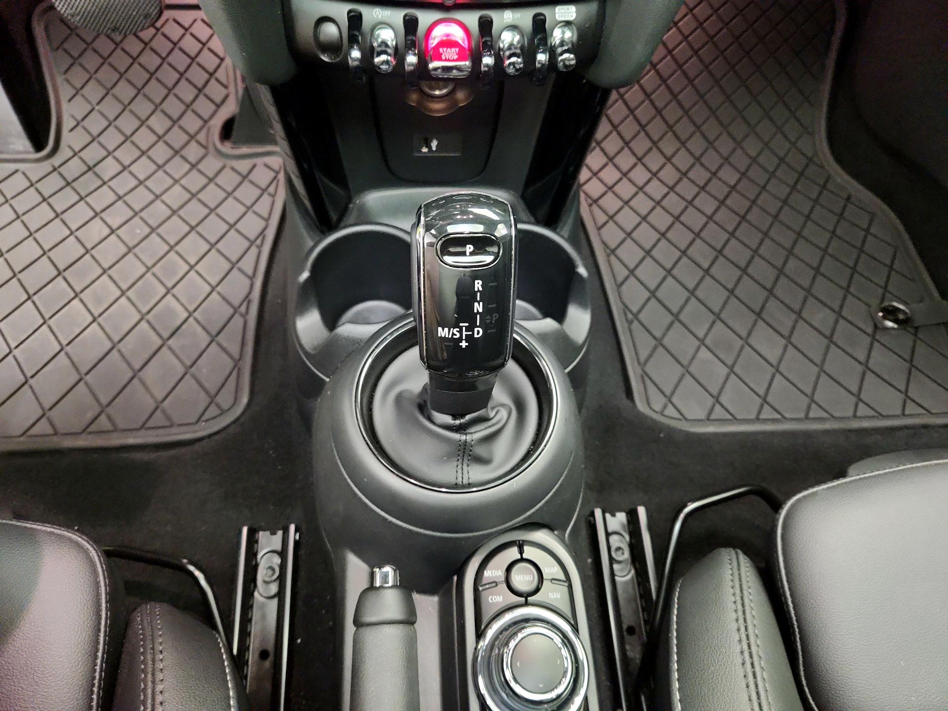 Thumbnail: 2023 MINI Cooper Hardtop - 18