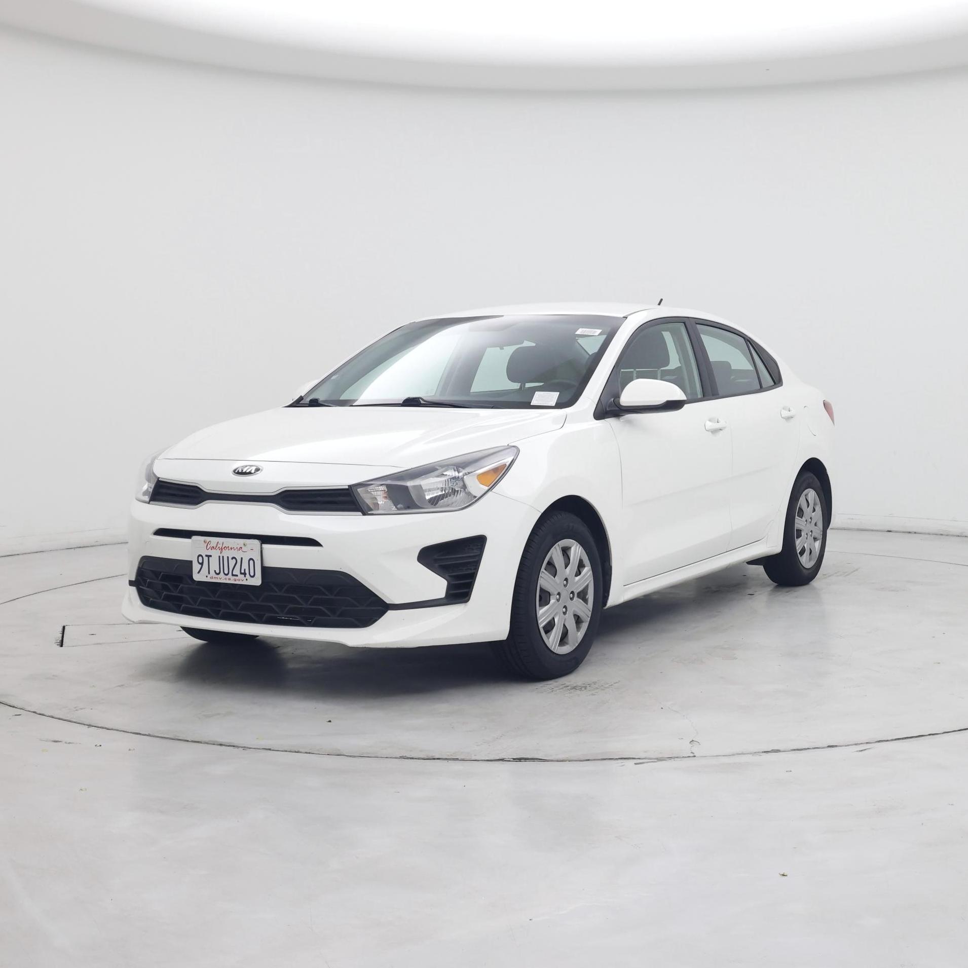 Thumbnail: 2021 Kia Rio - 4