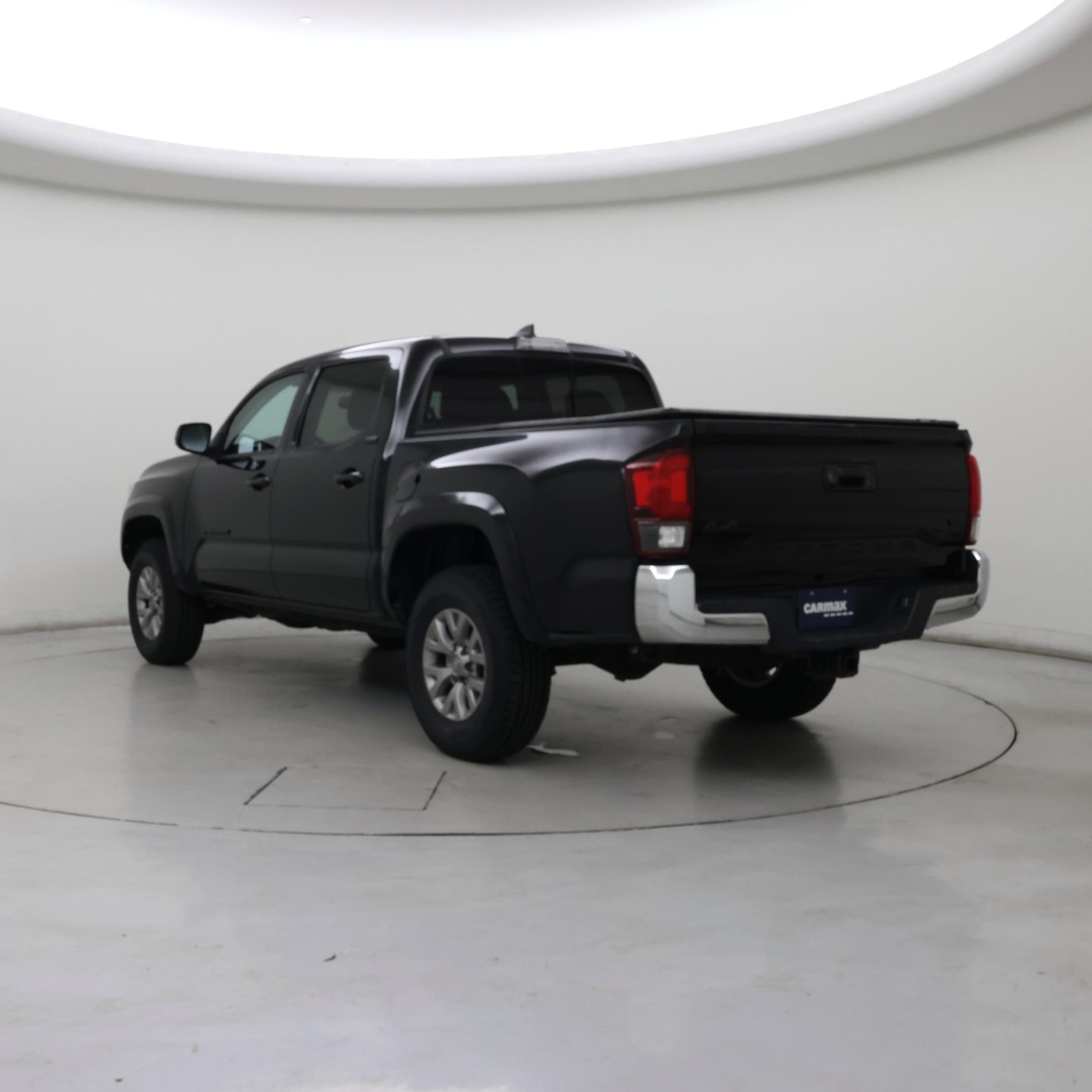 Thumbnail: 2018 Toyota Tacoma - 2