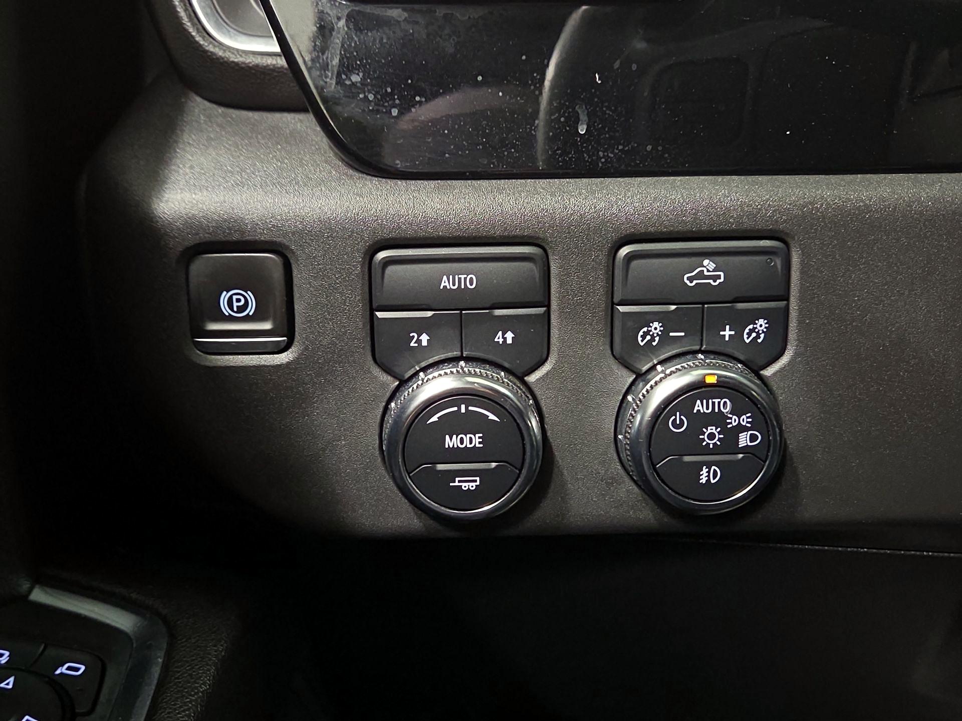Thumbnail: 2024 GMC Sierra 1500 - 13