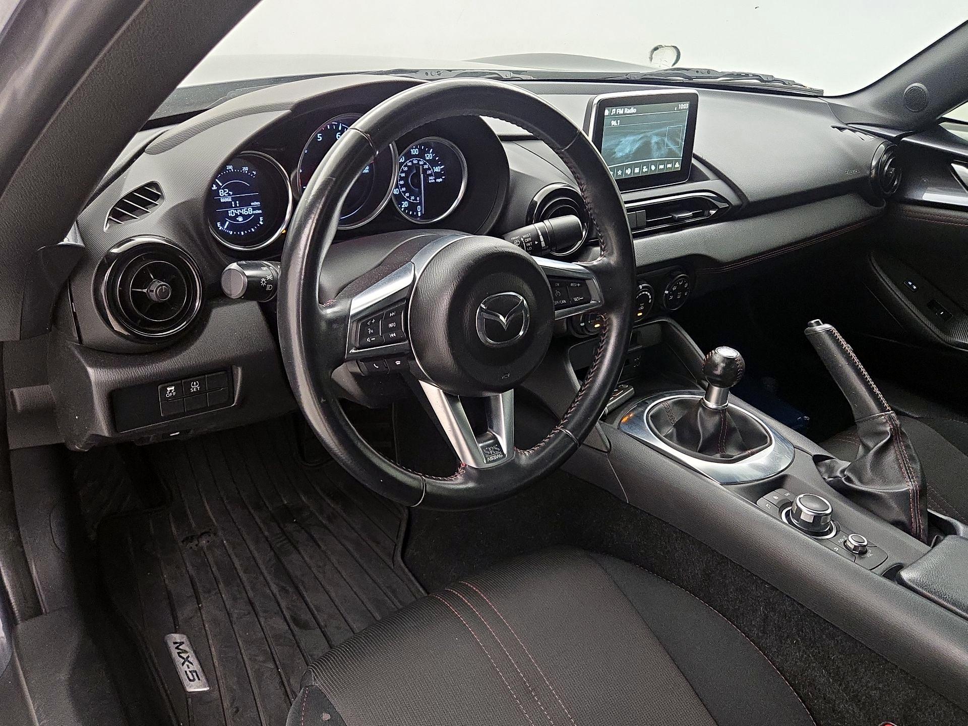 Thumbnail: 2016 Mazda MX-5 Miata - 9