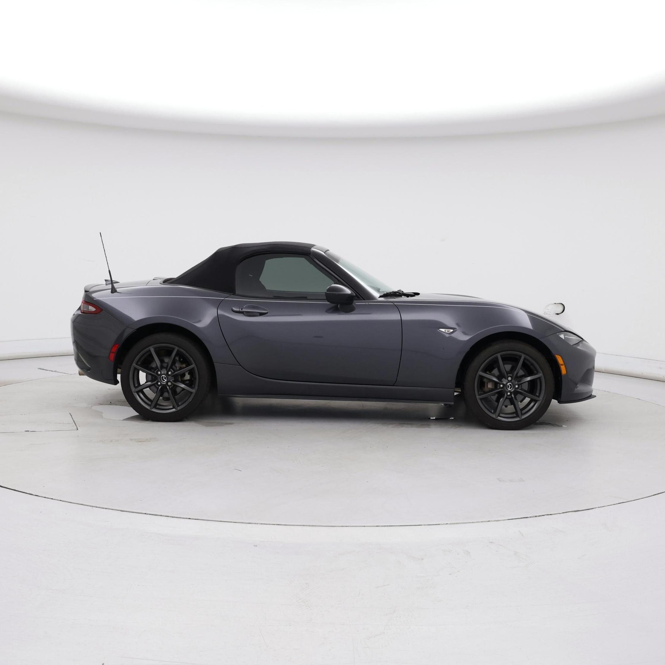 Thumbnail: 2016 Mazda MX-5 Miata - 7
