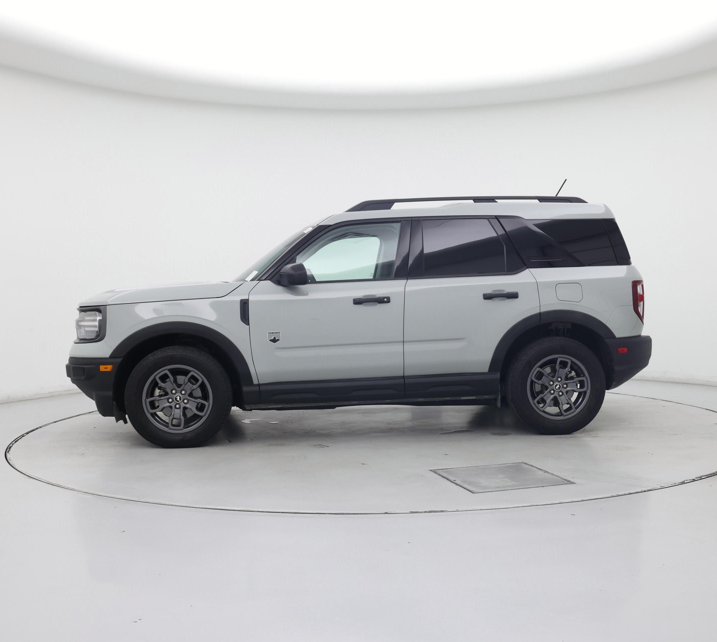 Thumbnail: 2021 Ford Bronco Sport - 3