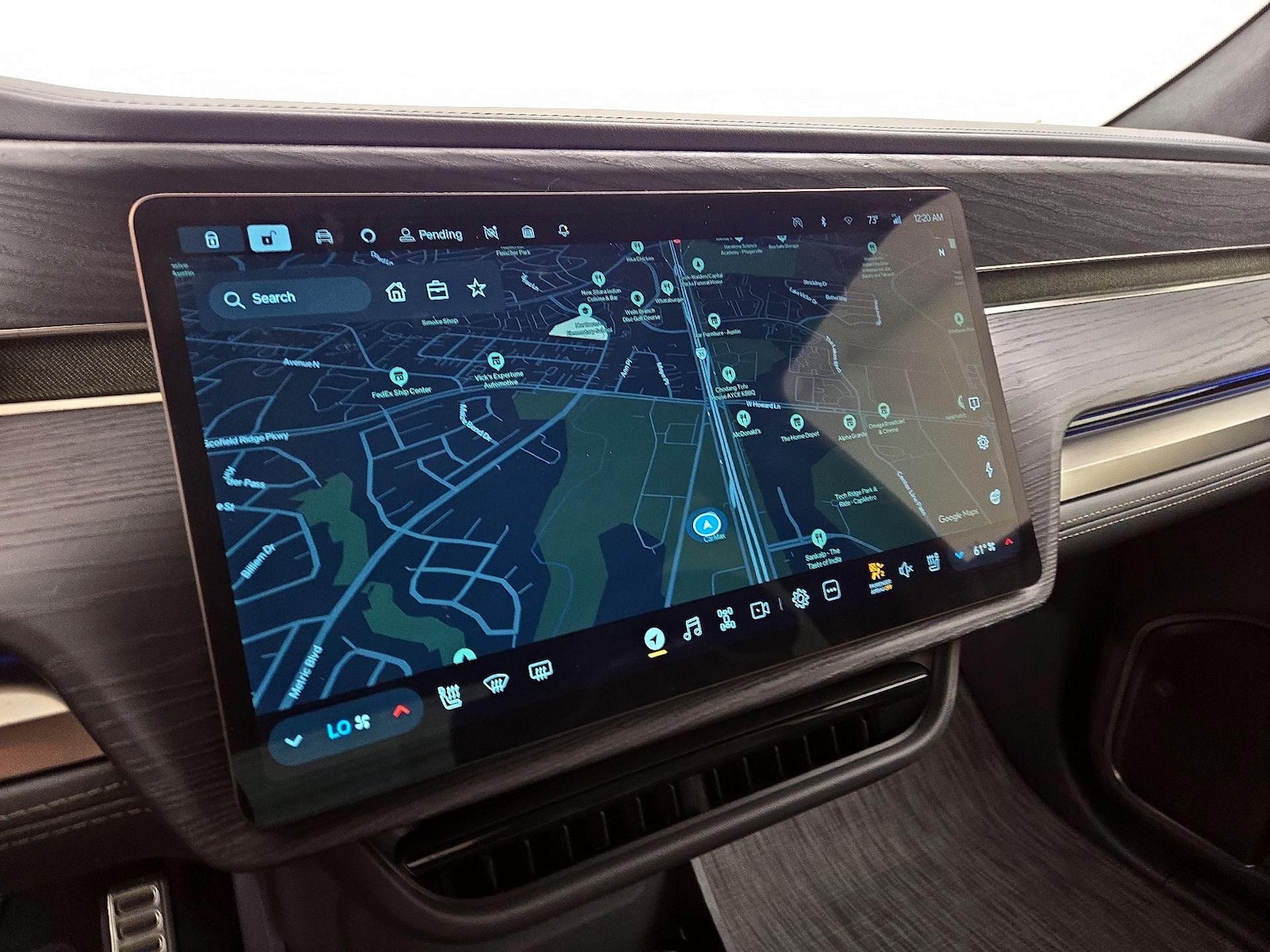 2024 Rivian R1T Adventure - Photo 14