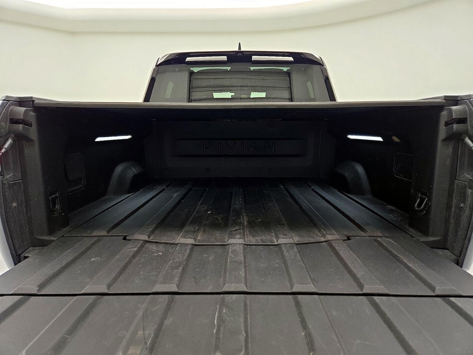 2024 Rivian R1T Adventure - Photo 22