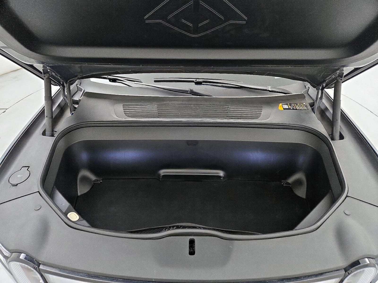 2024 Rivian R1T Adventure - Photo 23