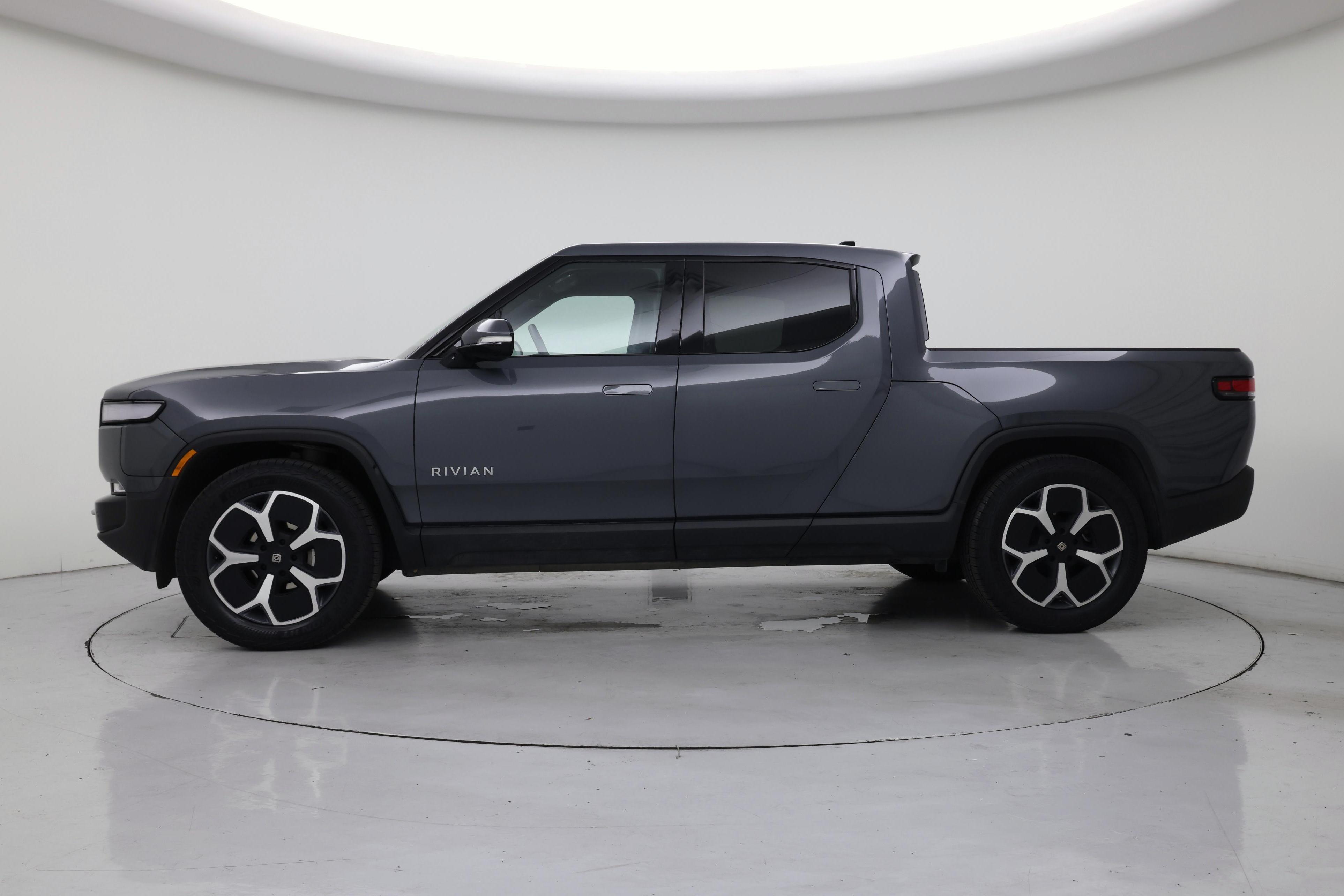 Thumbnail: 2024 Rivian R1T - 3