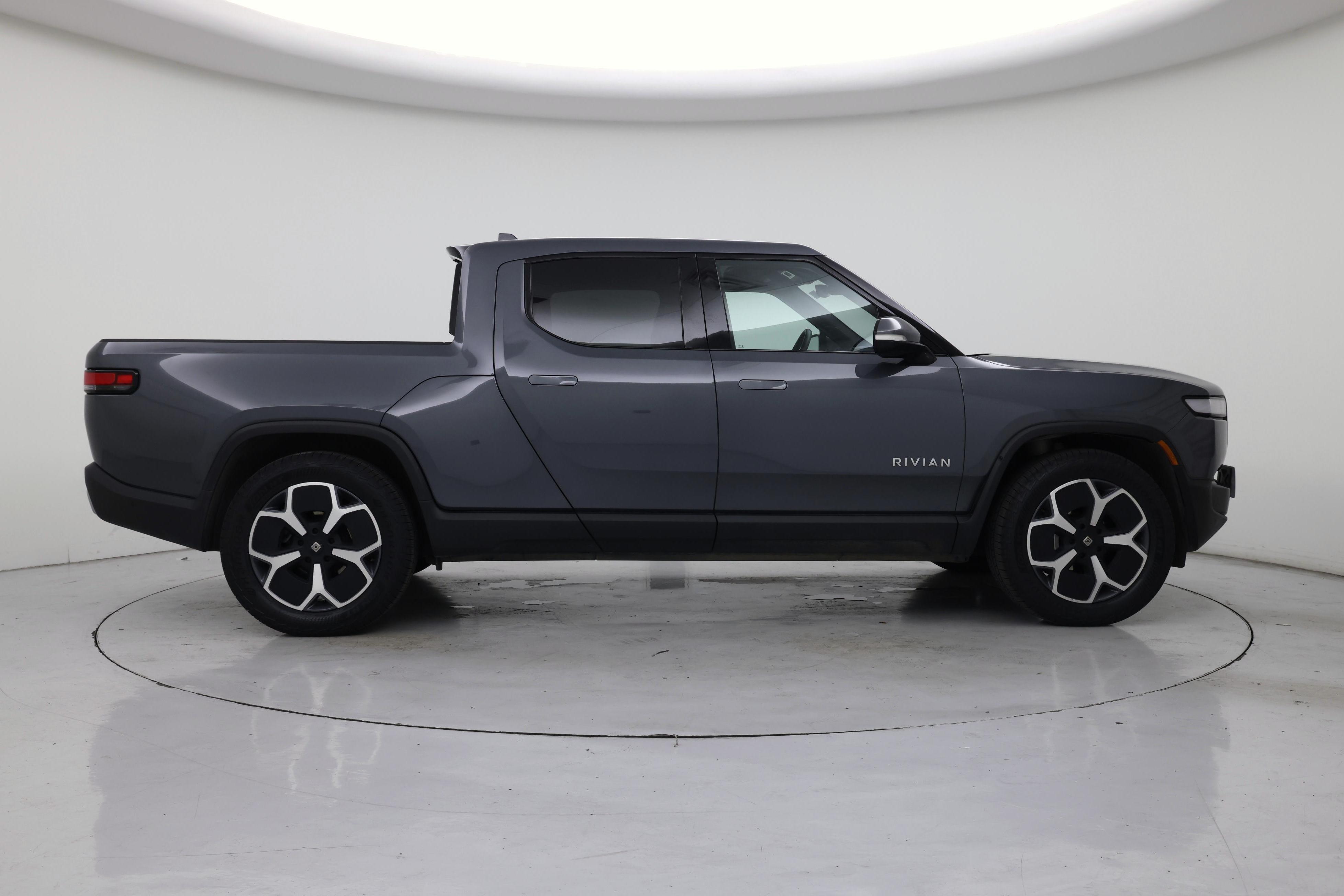 Thumbnail: 2024 Rivian R1T - 7