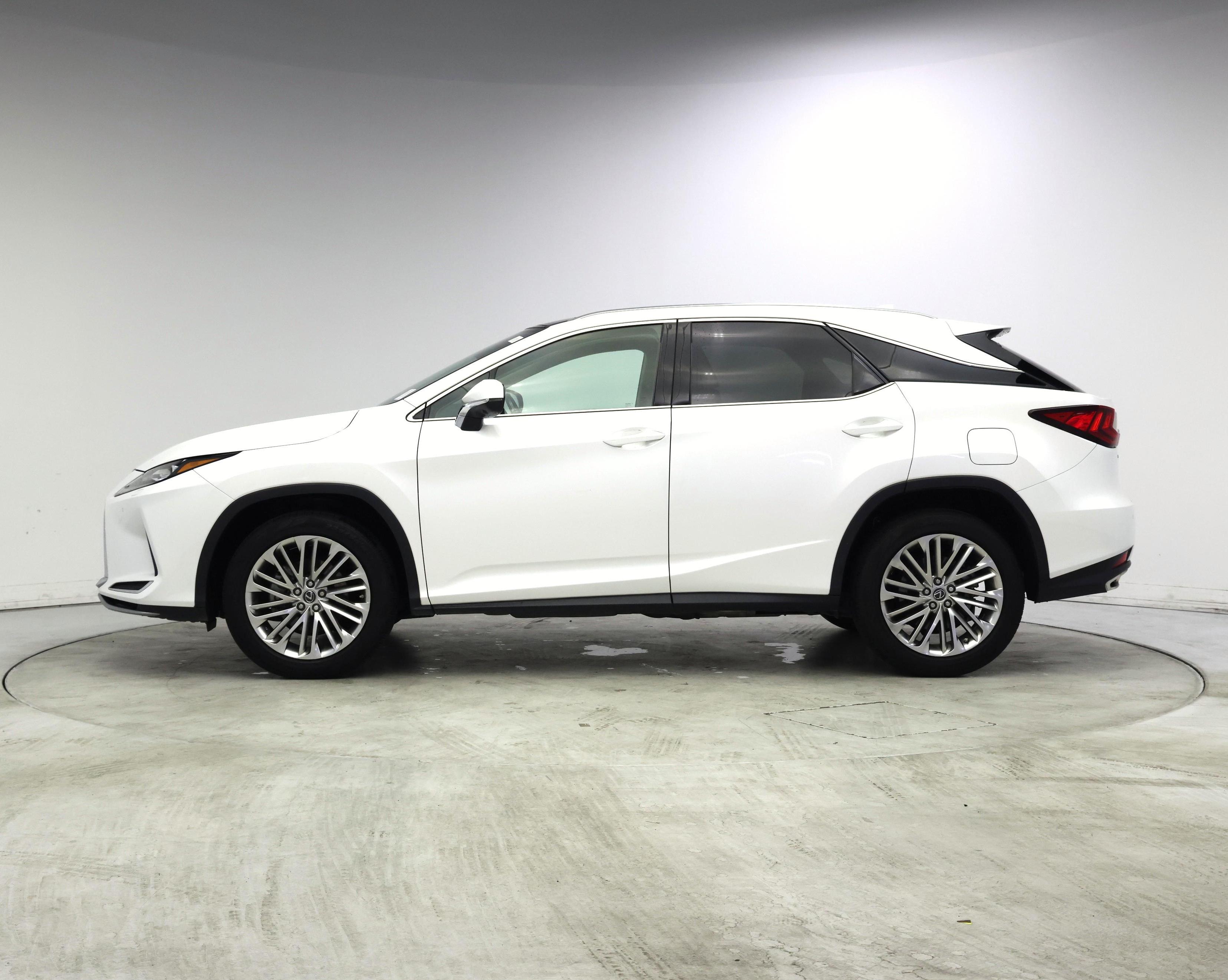 Thumbnail: 2020 Lexus RX - 3