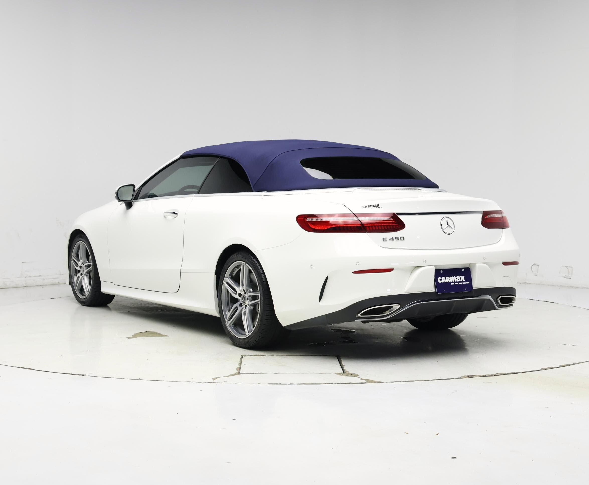 Thumbnail: 2020 Mercedes-Benz E-Class - 2