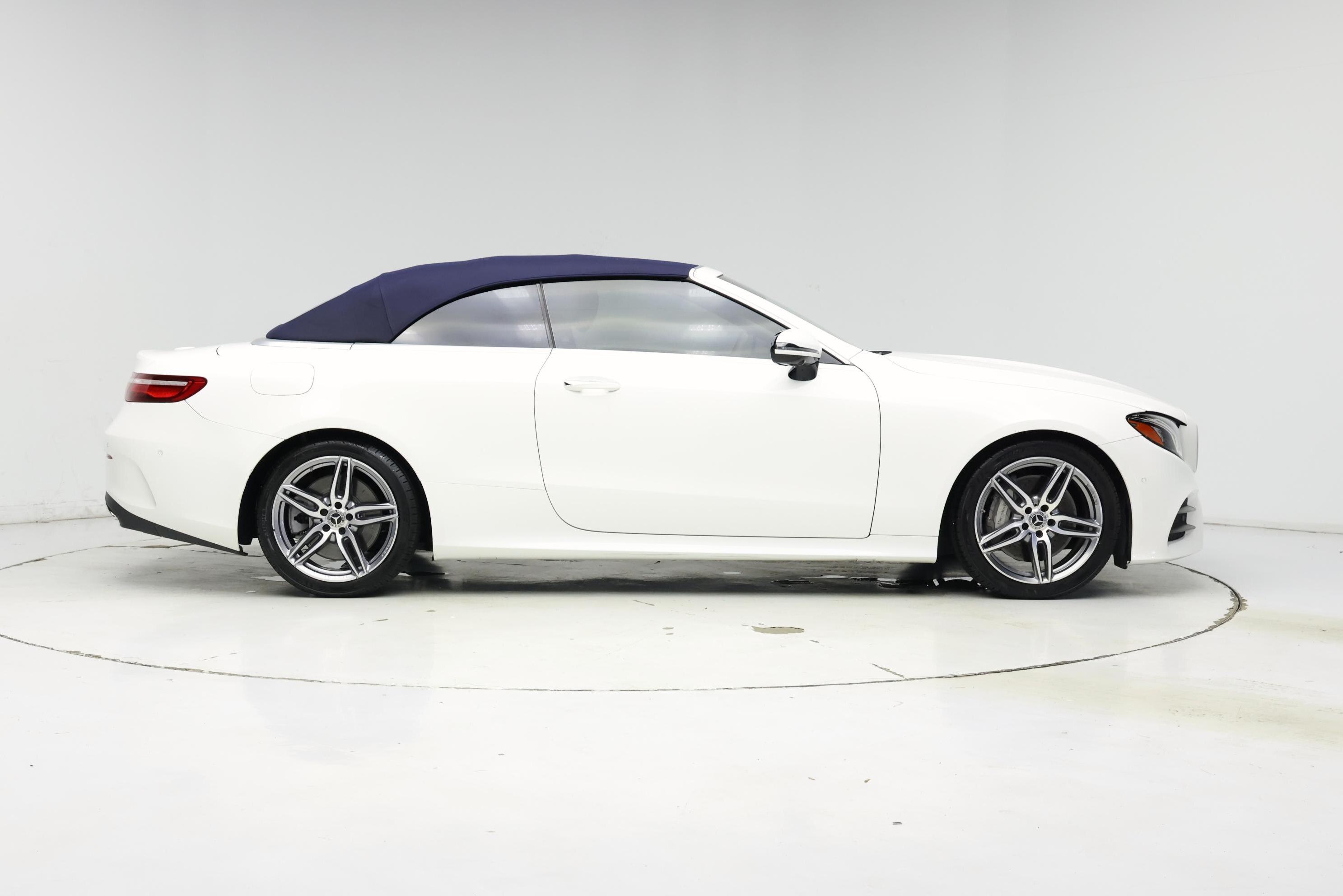 Thumbnail: 2020 Mercedes-Benz E-Class - 7