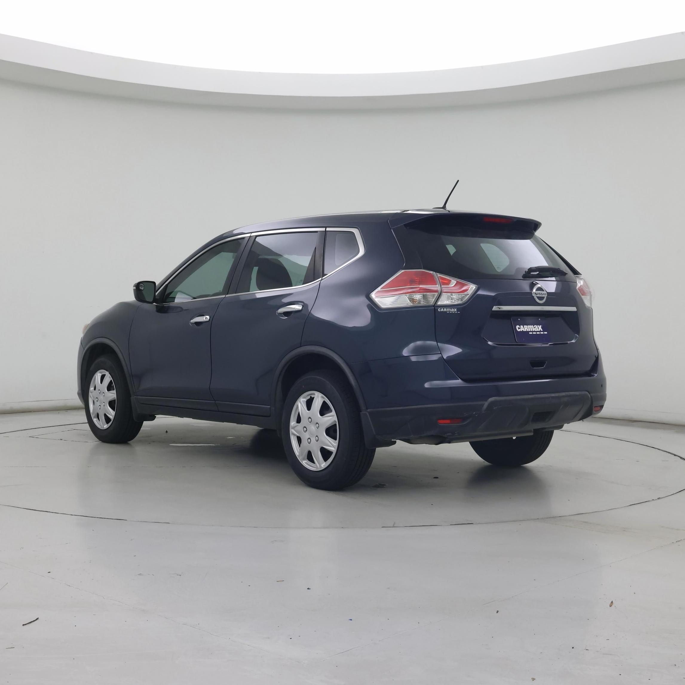 Thumbnail: 2015 Nissan Rogue - 2