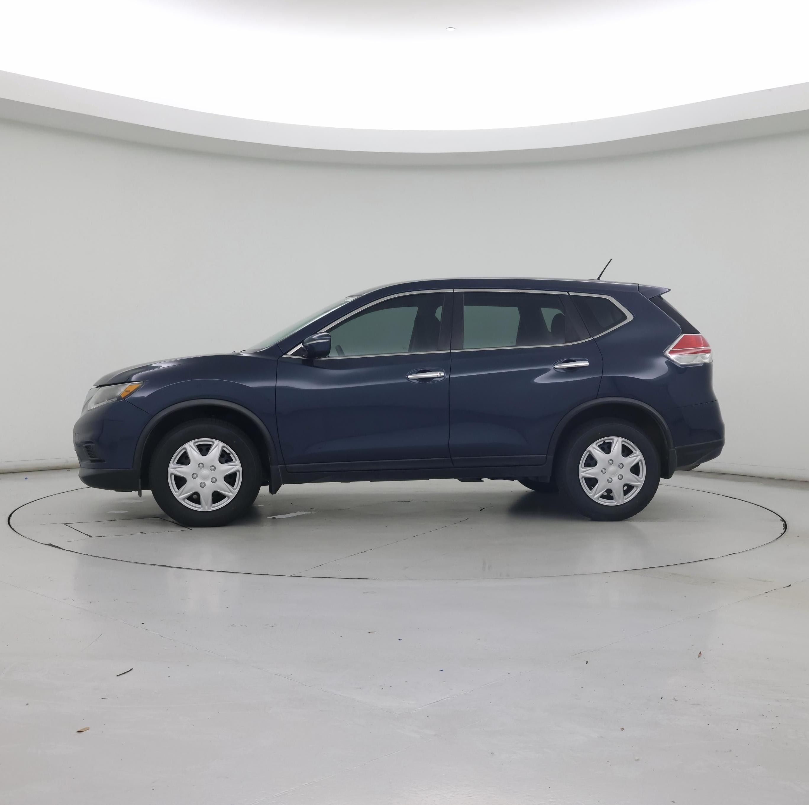 Thumbnail: 2015 Nissan Rogue - 3