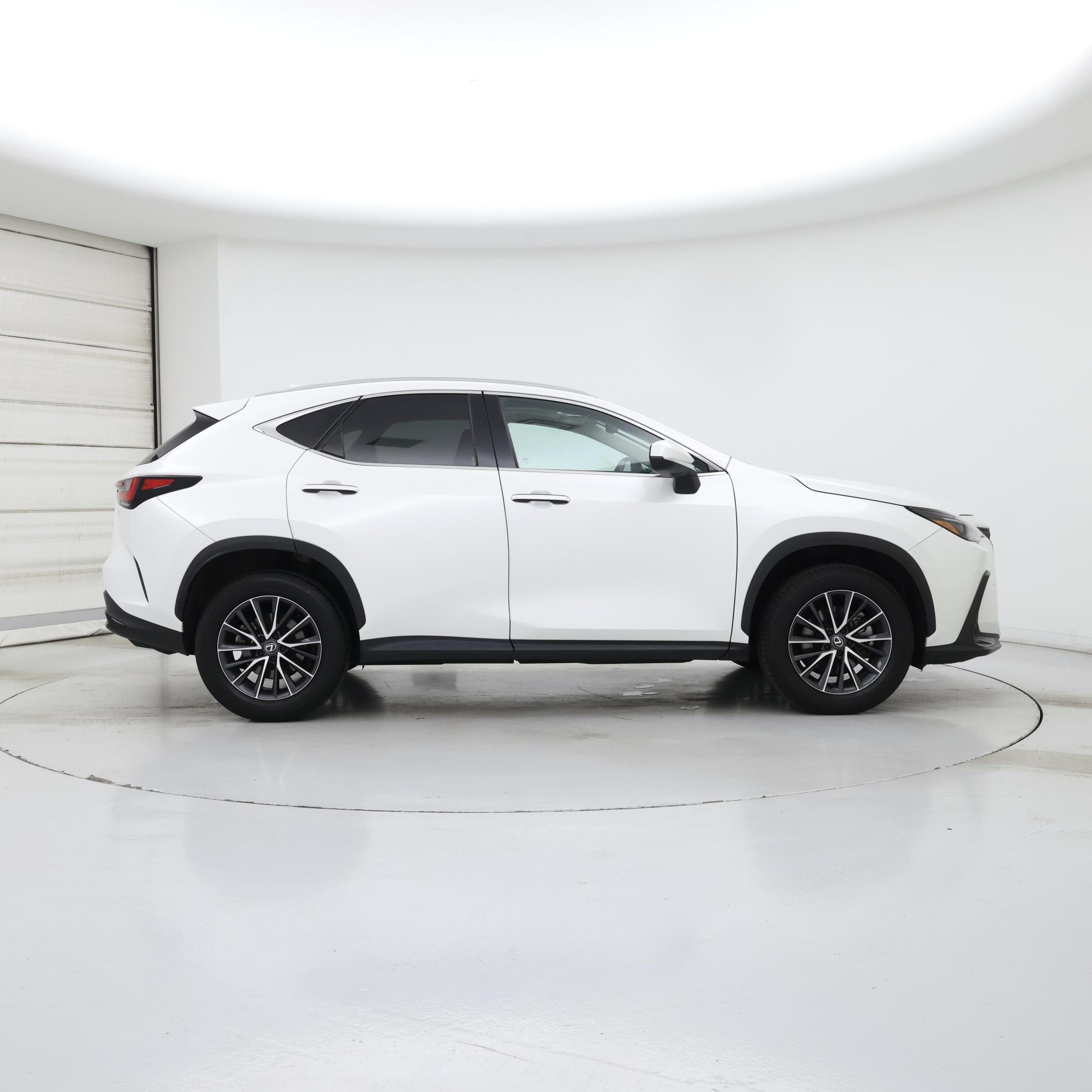 Thumbnail: 2024 Lexus NX - 7