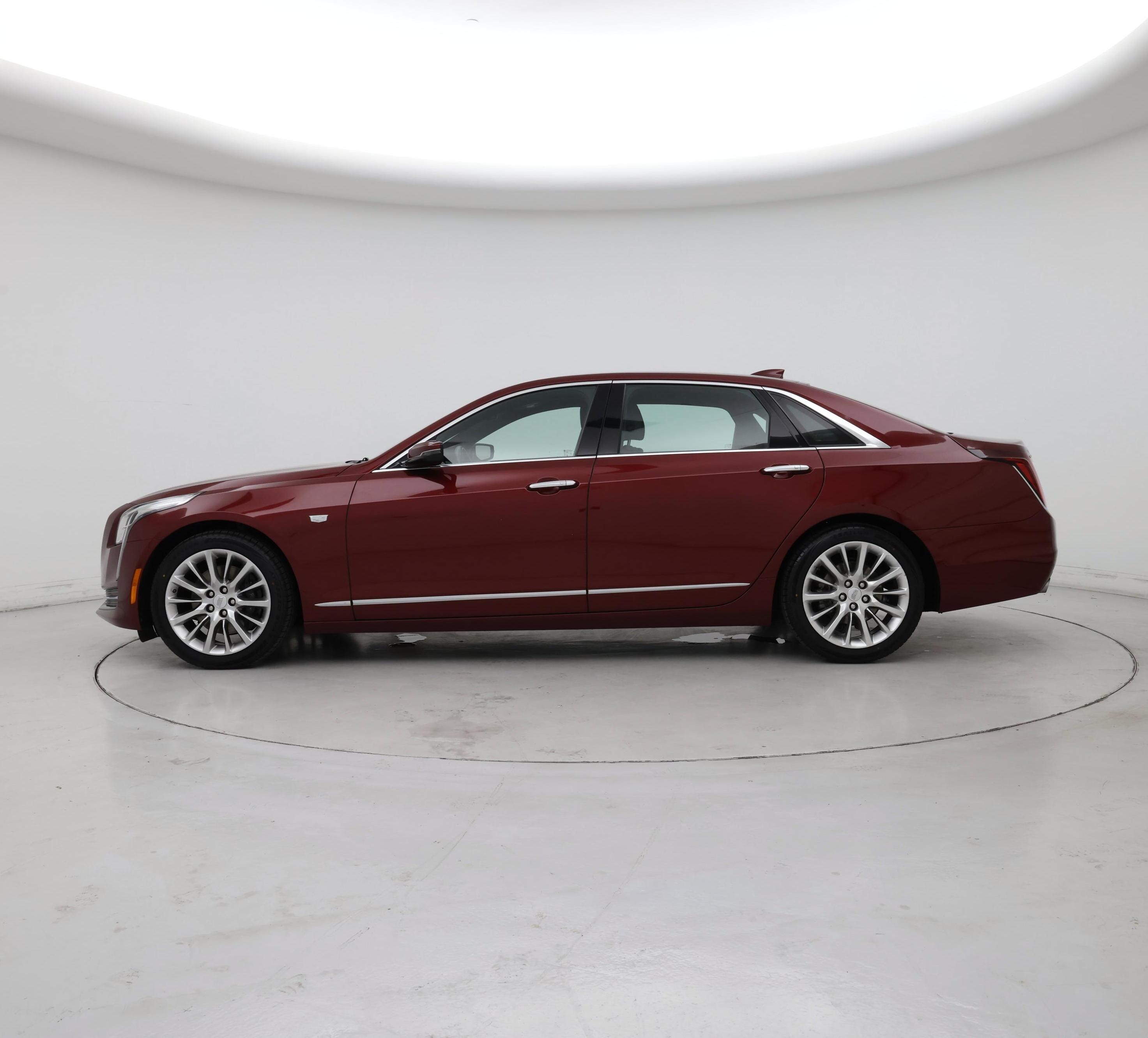 Thumbnail: 2017 Cadillac CT6 - 3
