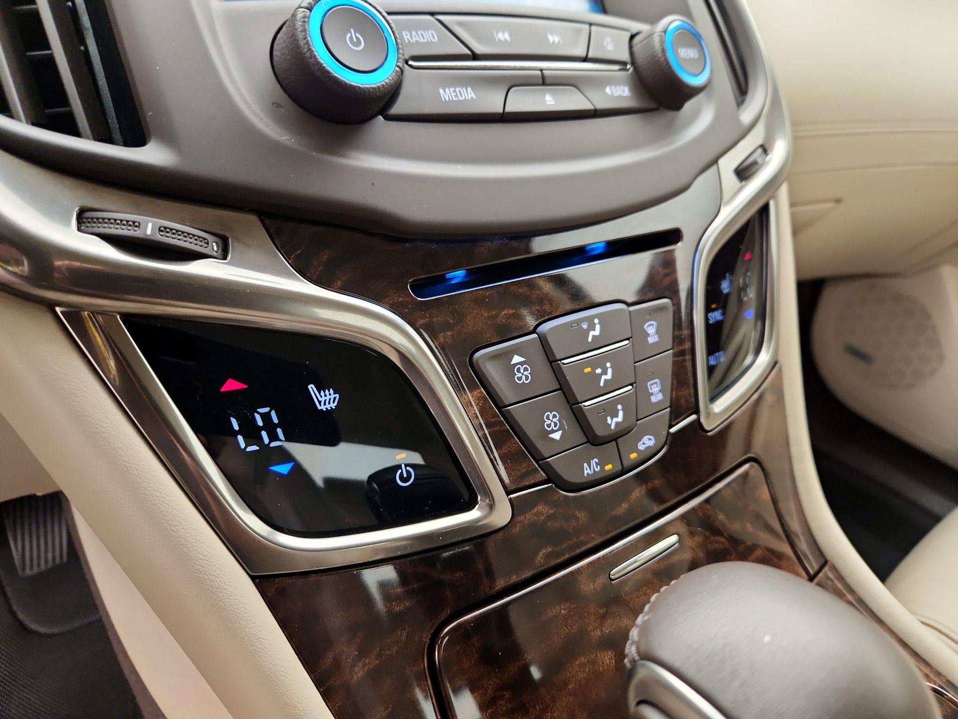 Thumbnail: 2016 Buick LaCrosse - 16