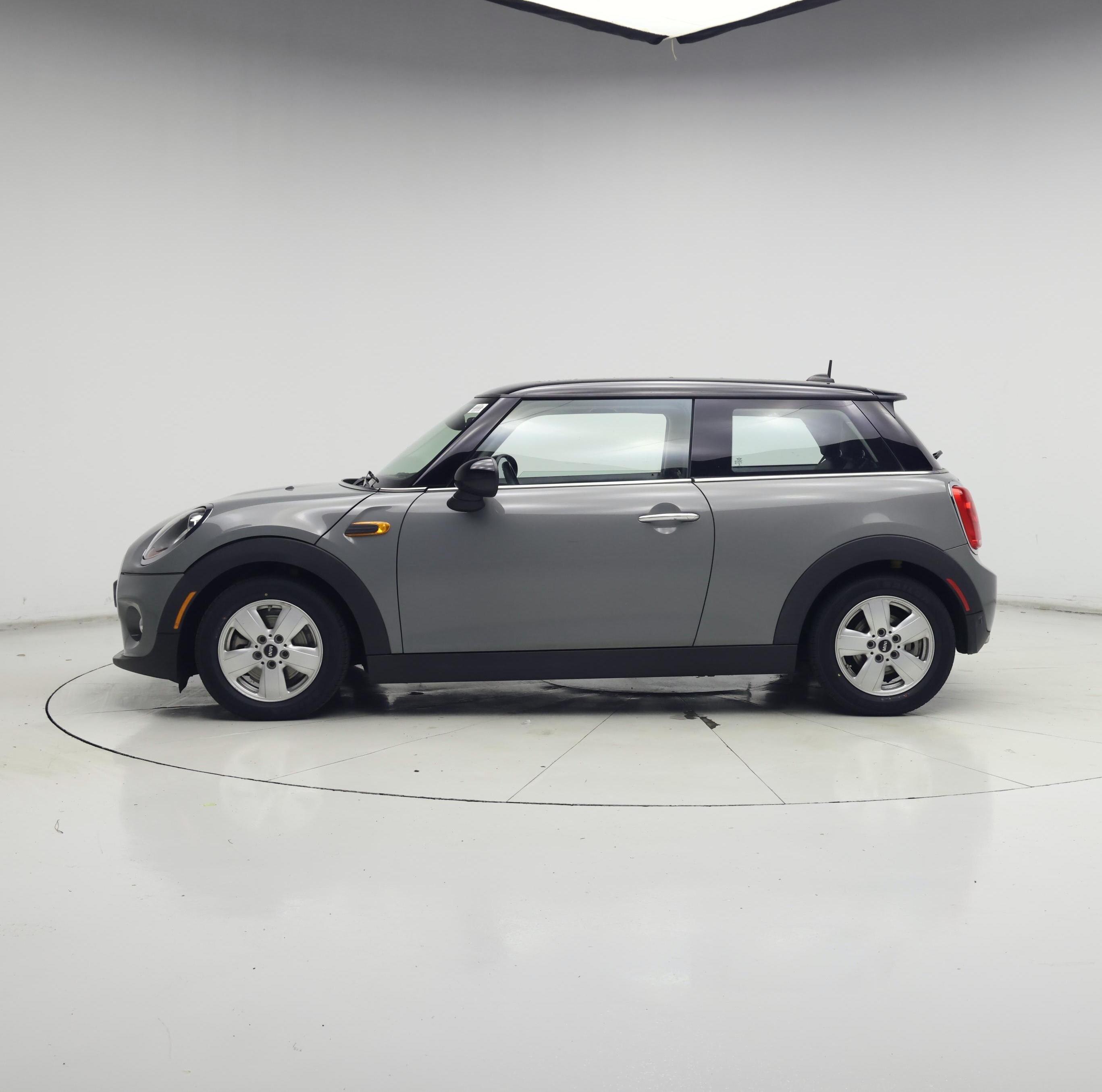 Thumbnail: 2018 MINI Cooper Hardtop - 3