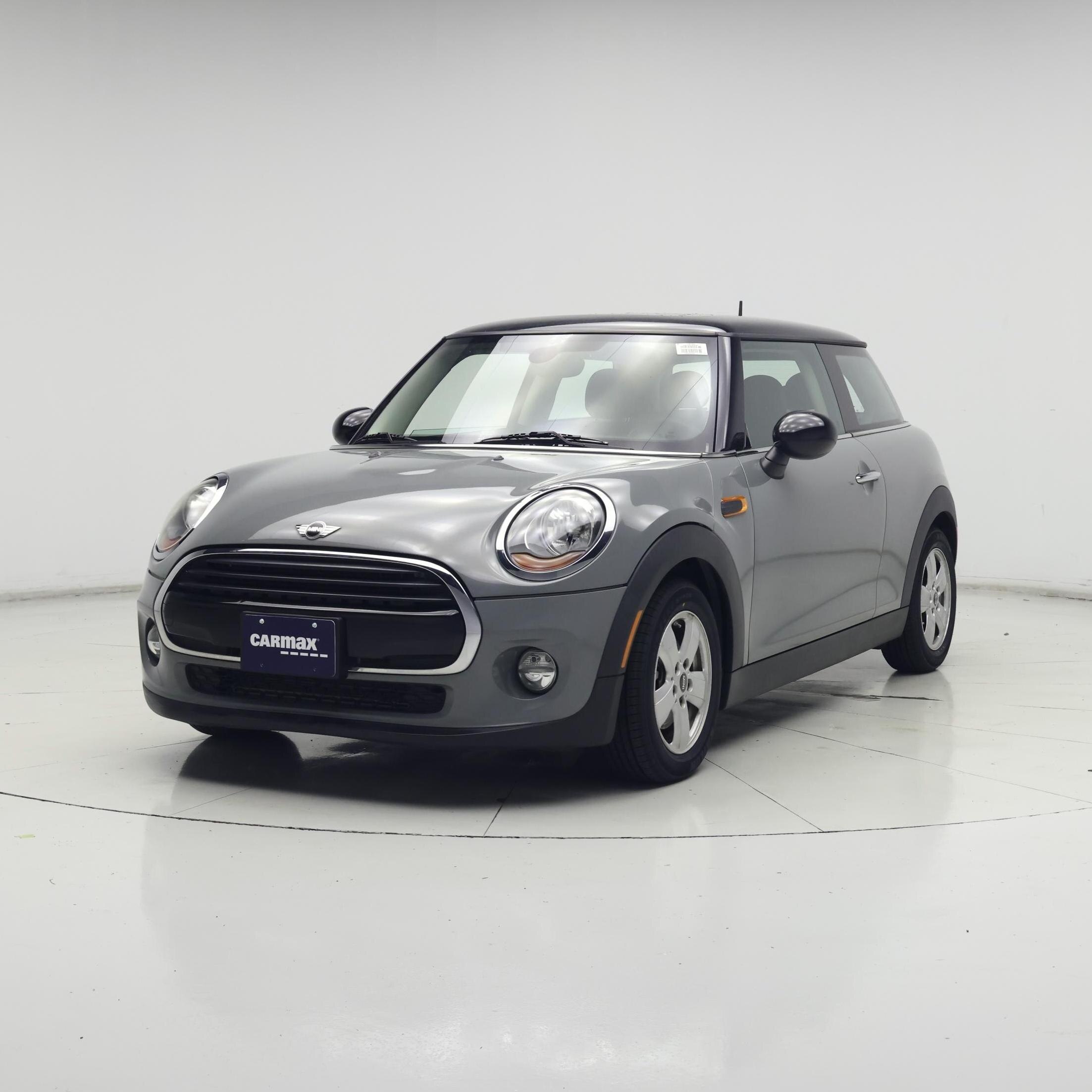 Thumbnail: 2018 MINI Cooper Hardtop - 4