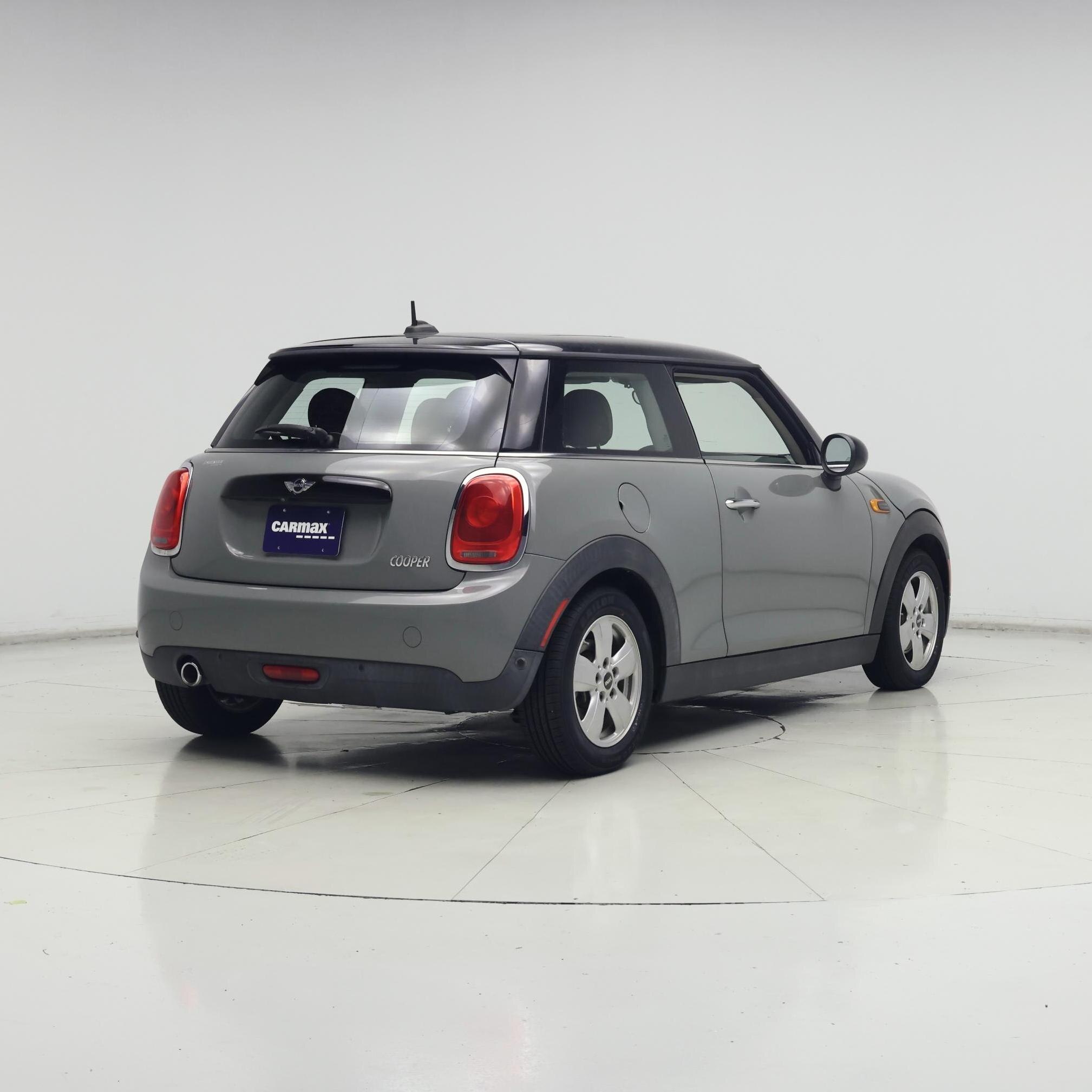 Thumbnail: 2018 MINI Cooper Hardtop - 8