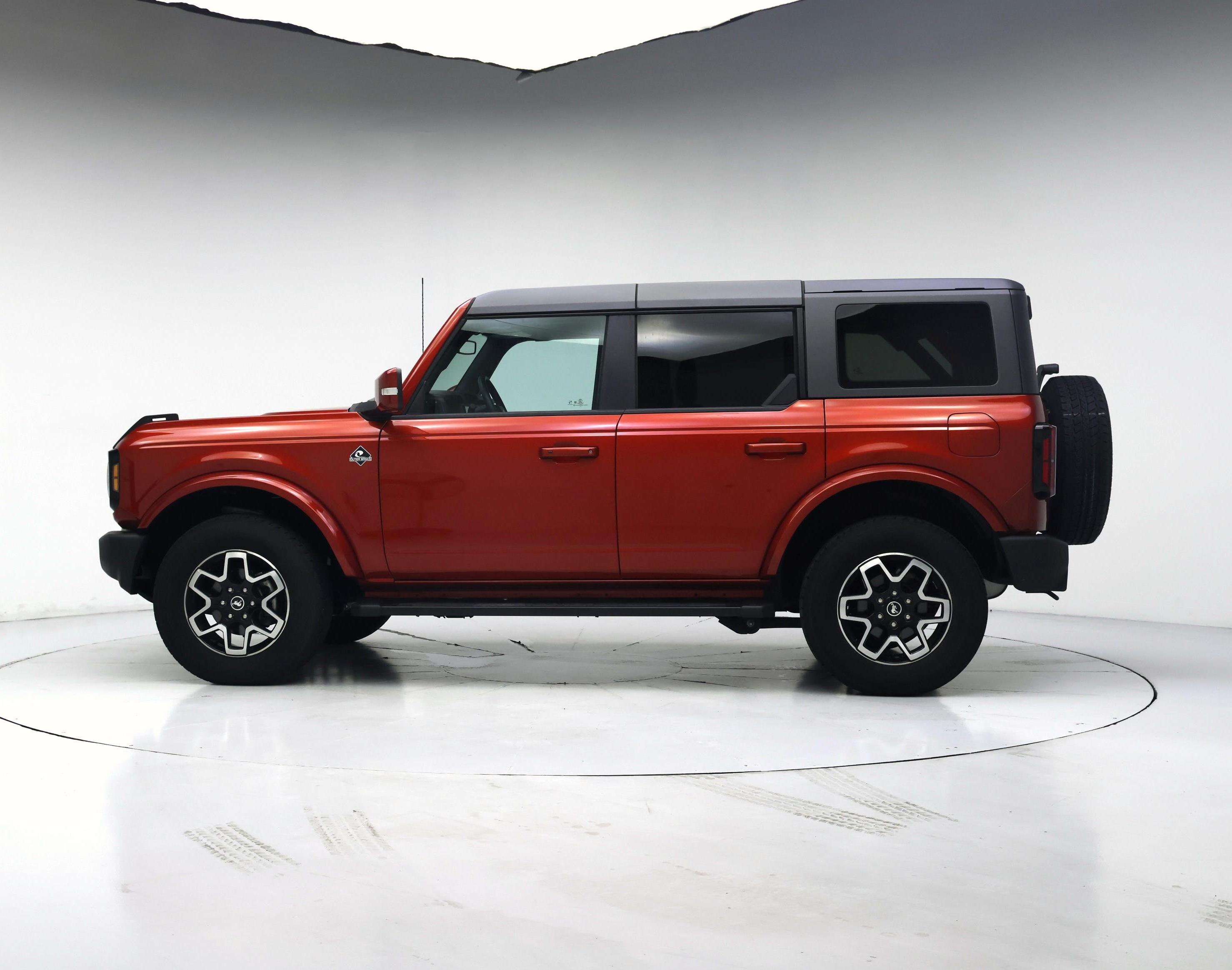 Thumbnail: 2023 Ford Bronco - 3