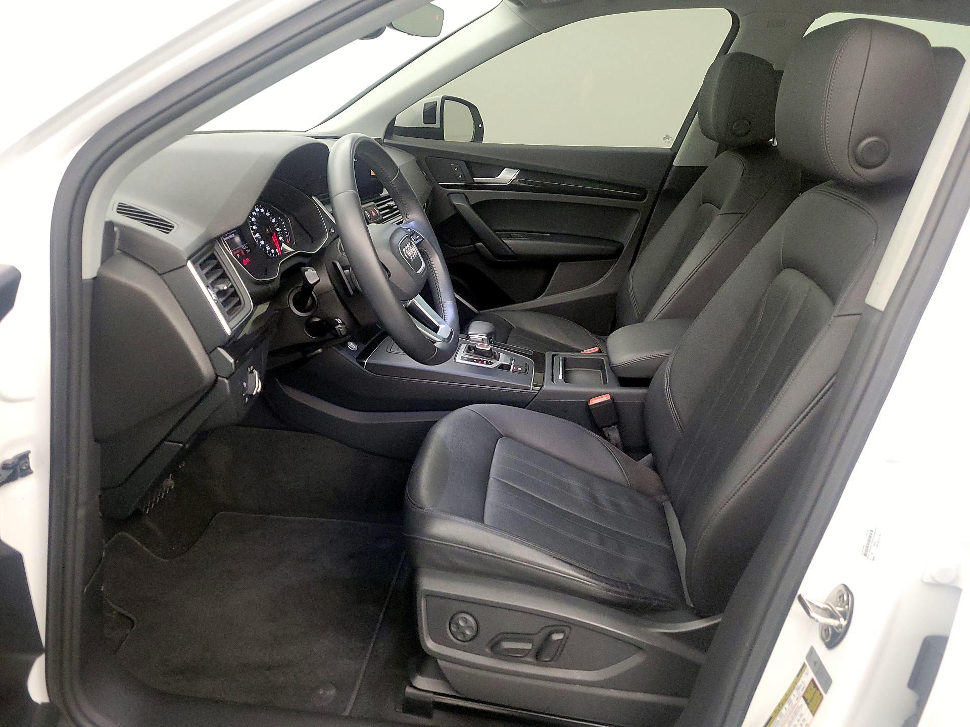 Thumbnail: 2019 Audi Q5 - 11