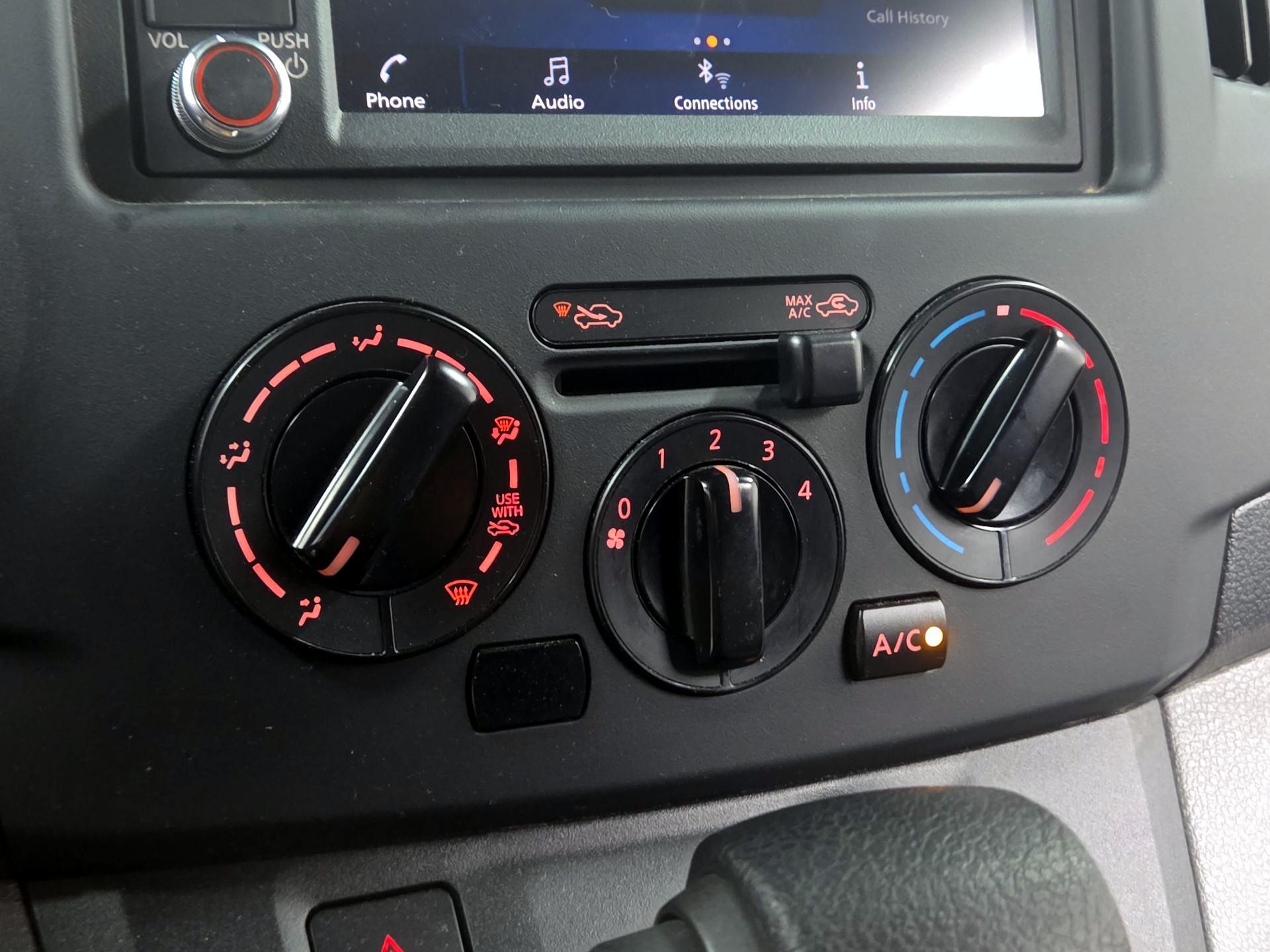Thumbnail: 2021 Nissan NV200 - 14