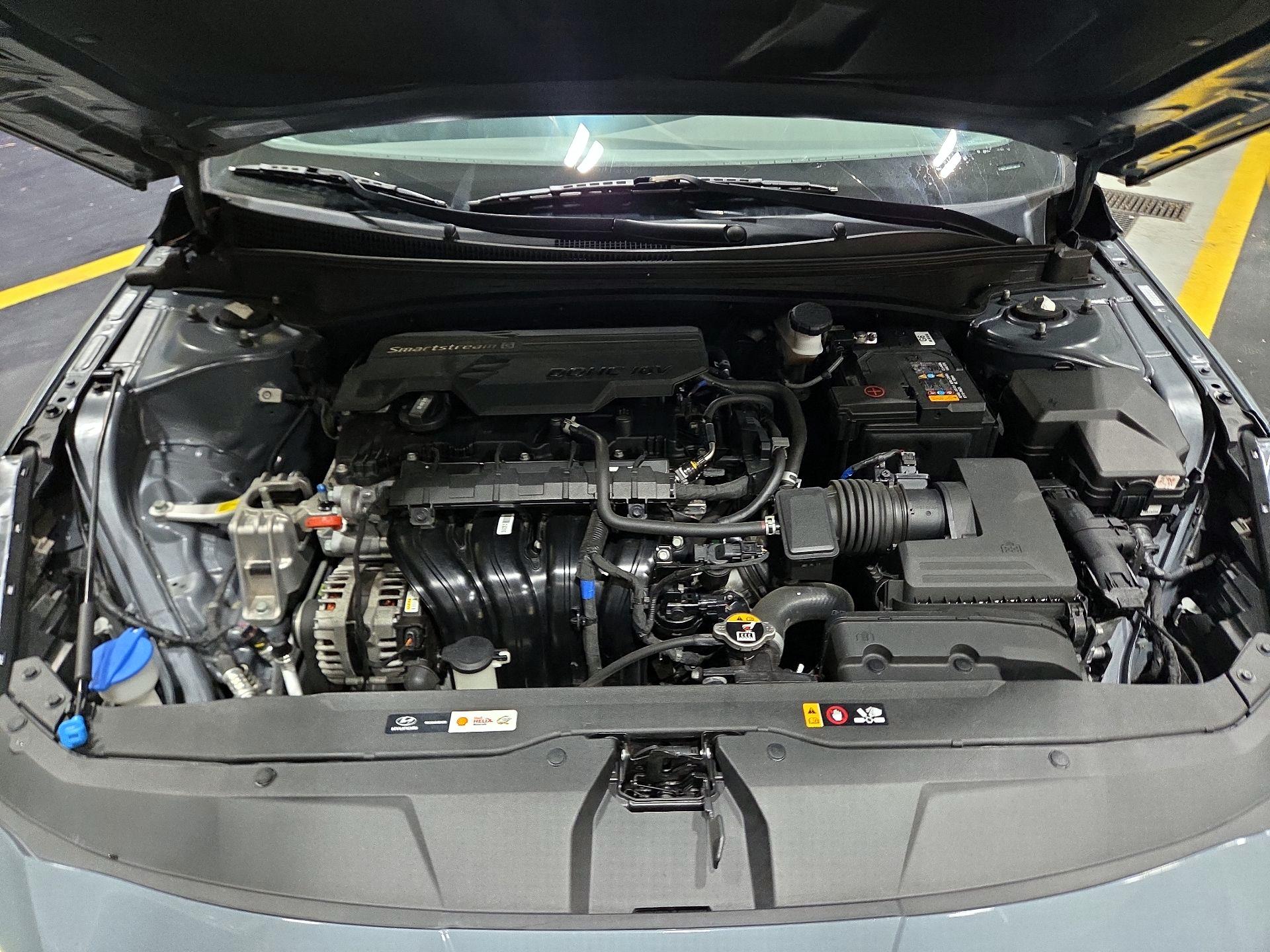 Thumbnail: 2023 Hyundai Elantra - 15