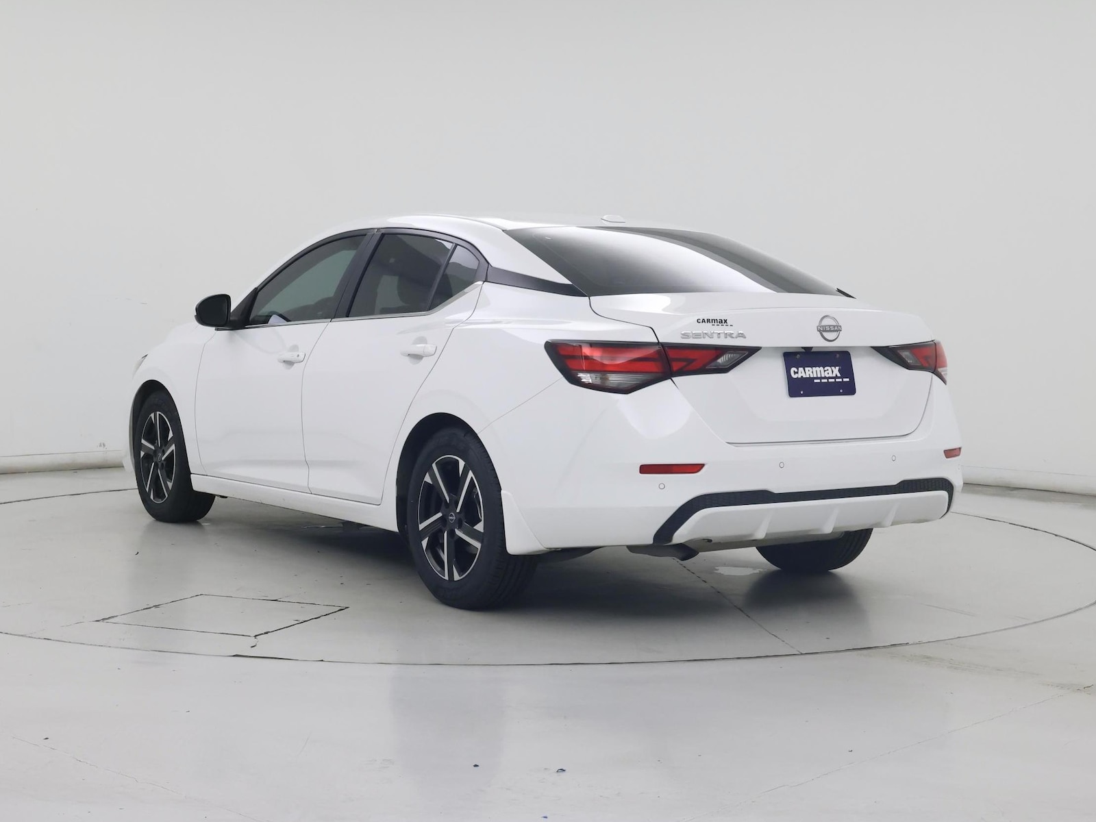 2025 Nissan Sentra SV - Photo 3