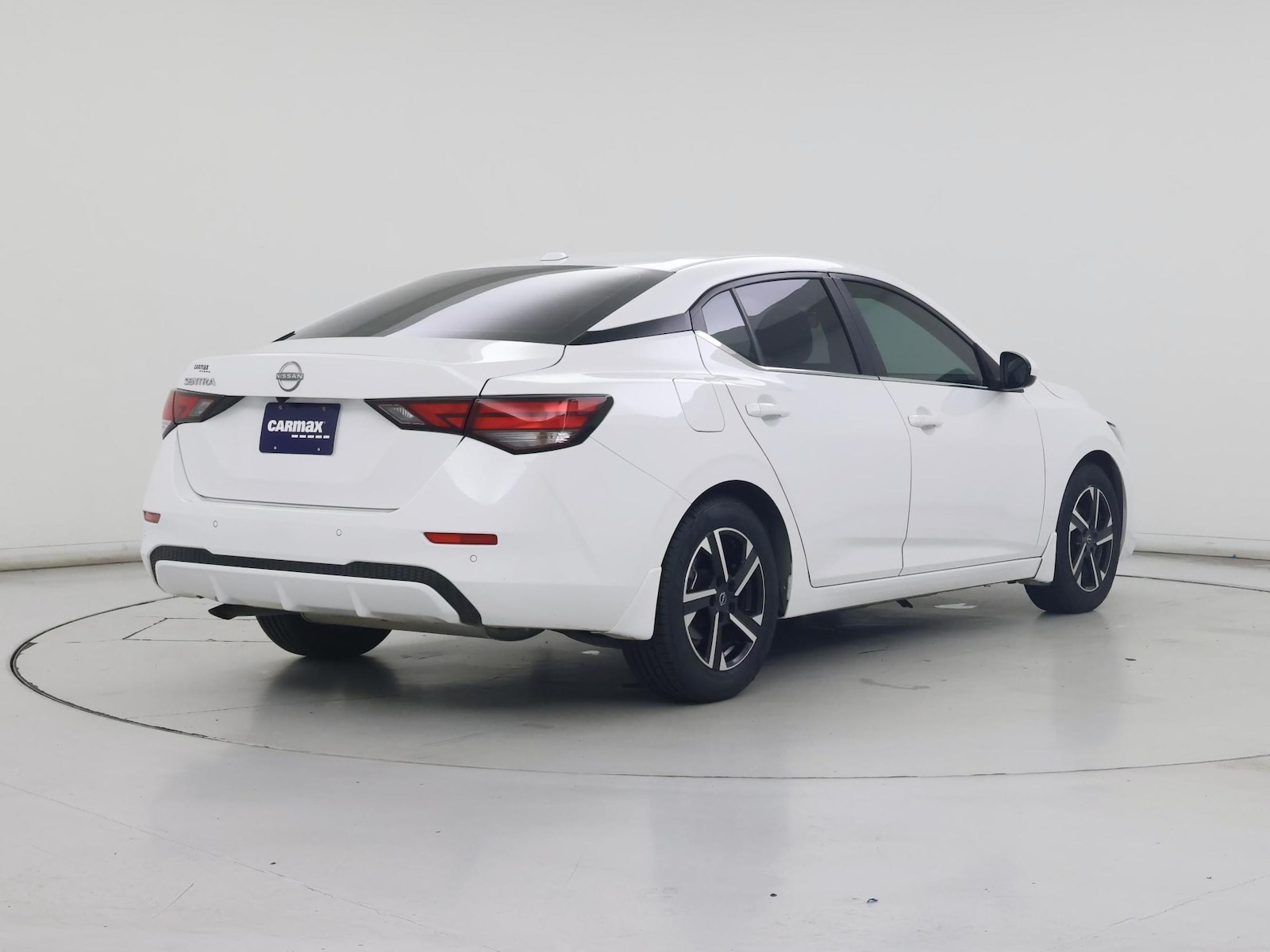 2025 Nissan Sentra SV - Photo 9