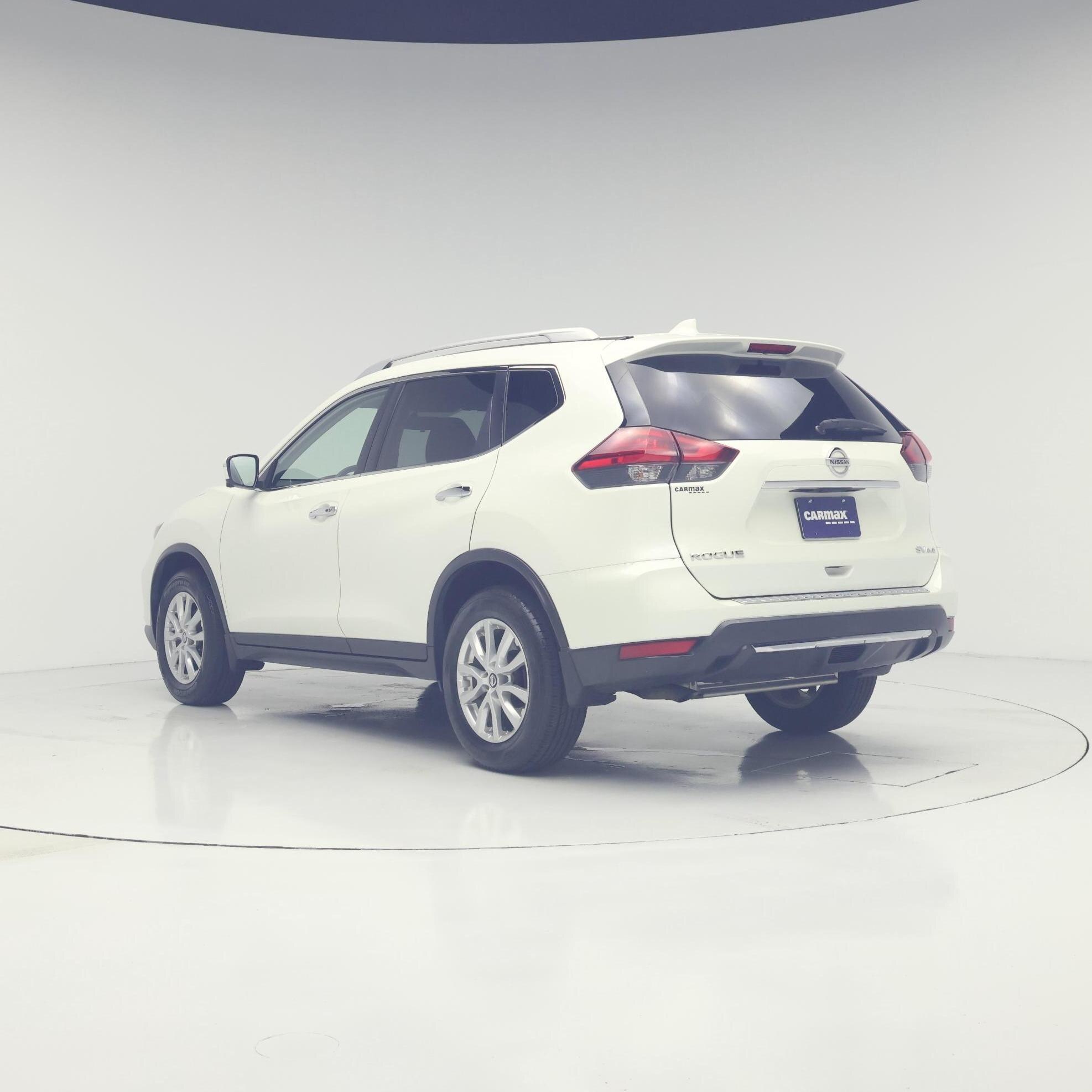Thumbnail: 2017 Nissan Rogue - 2