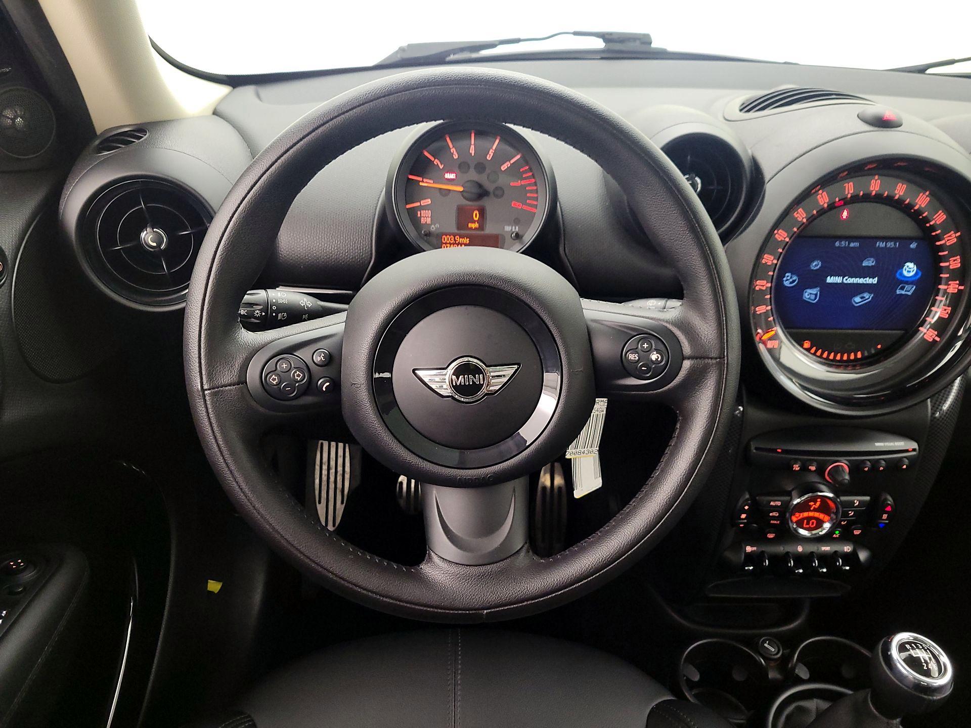 Thumbnail: 2016 MINI Cooper Countryman - 10