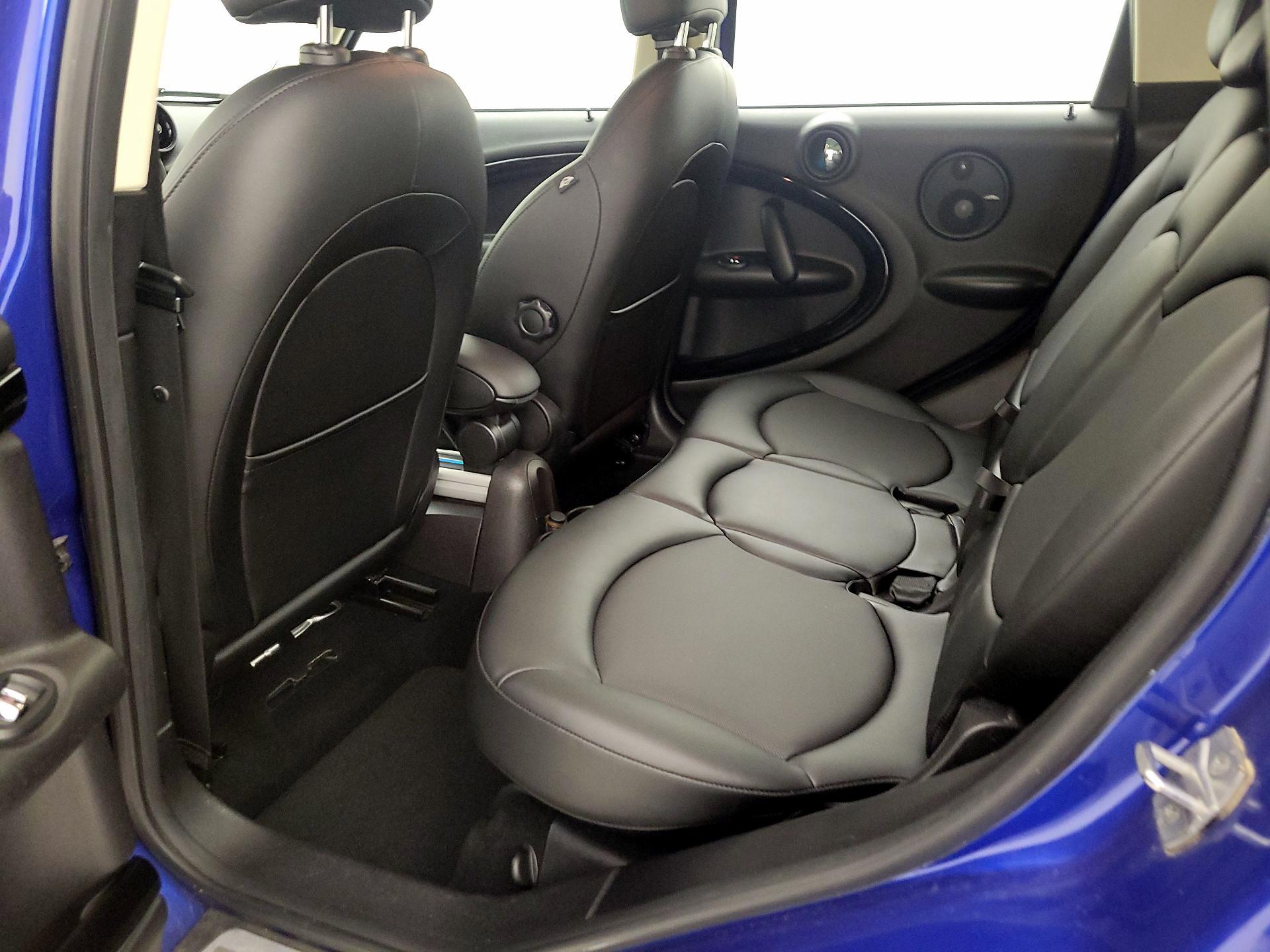 Thumbnail: 2016 MINI Cooper Countryman - 18