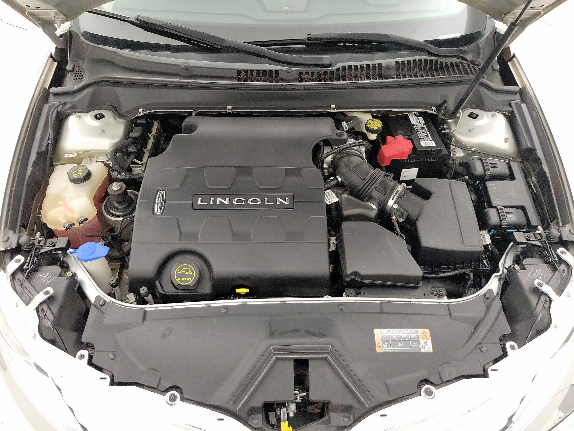 Thumbnail: 2016 Lincoln MKZ - 20