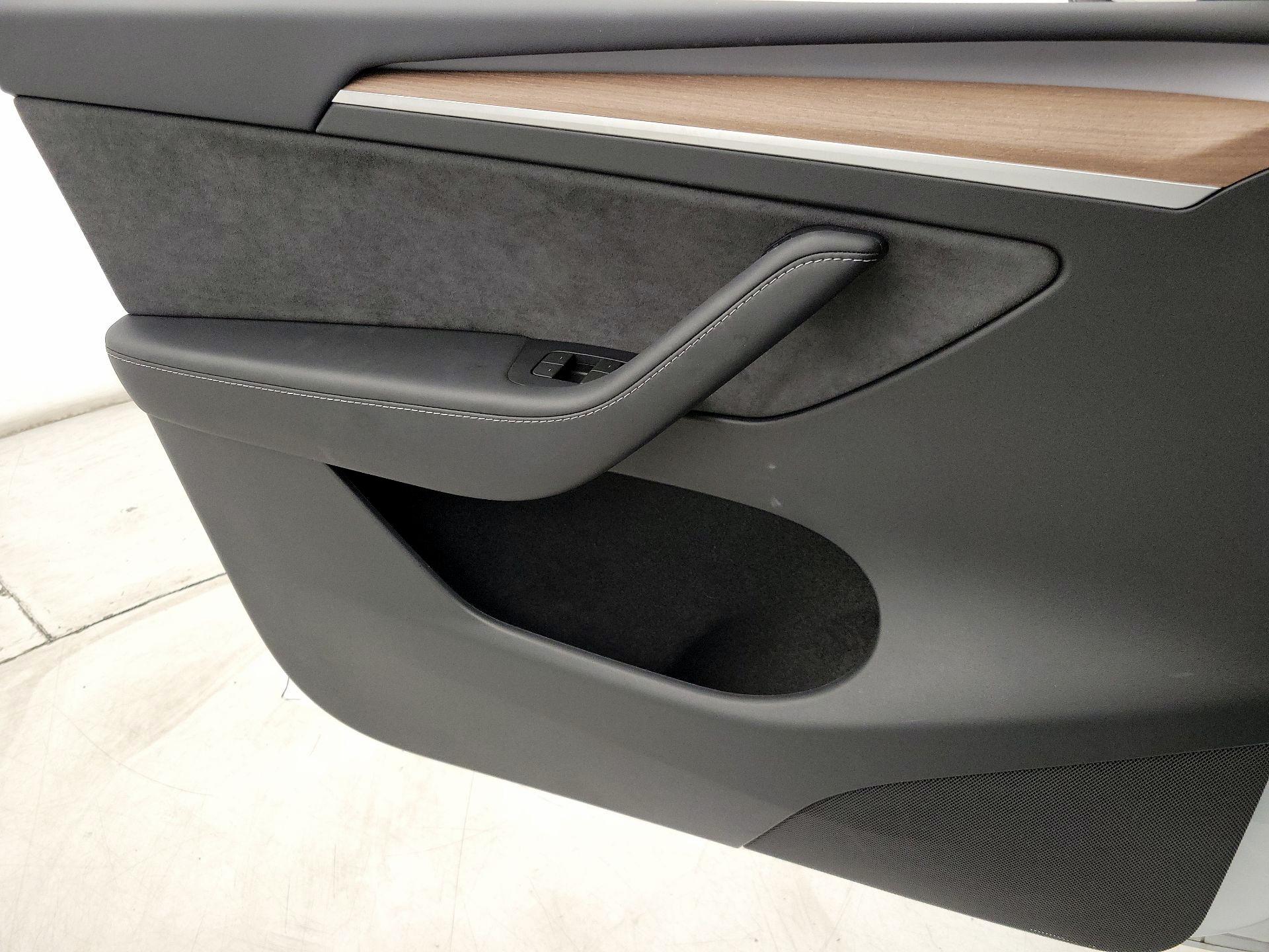 Thumbnail: 2024 Tesla Model Y - 12