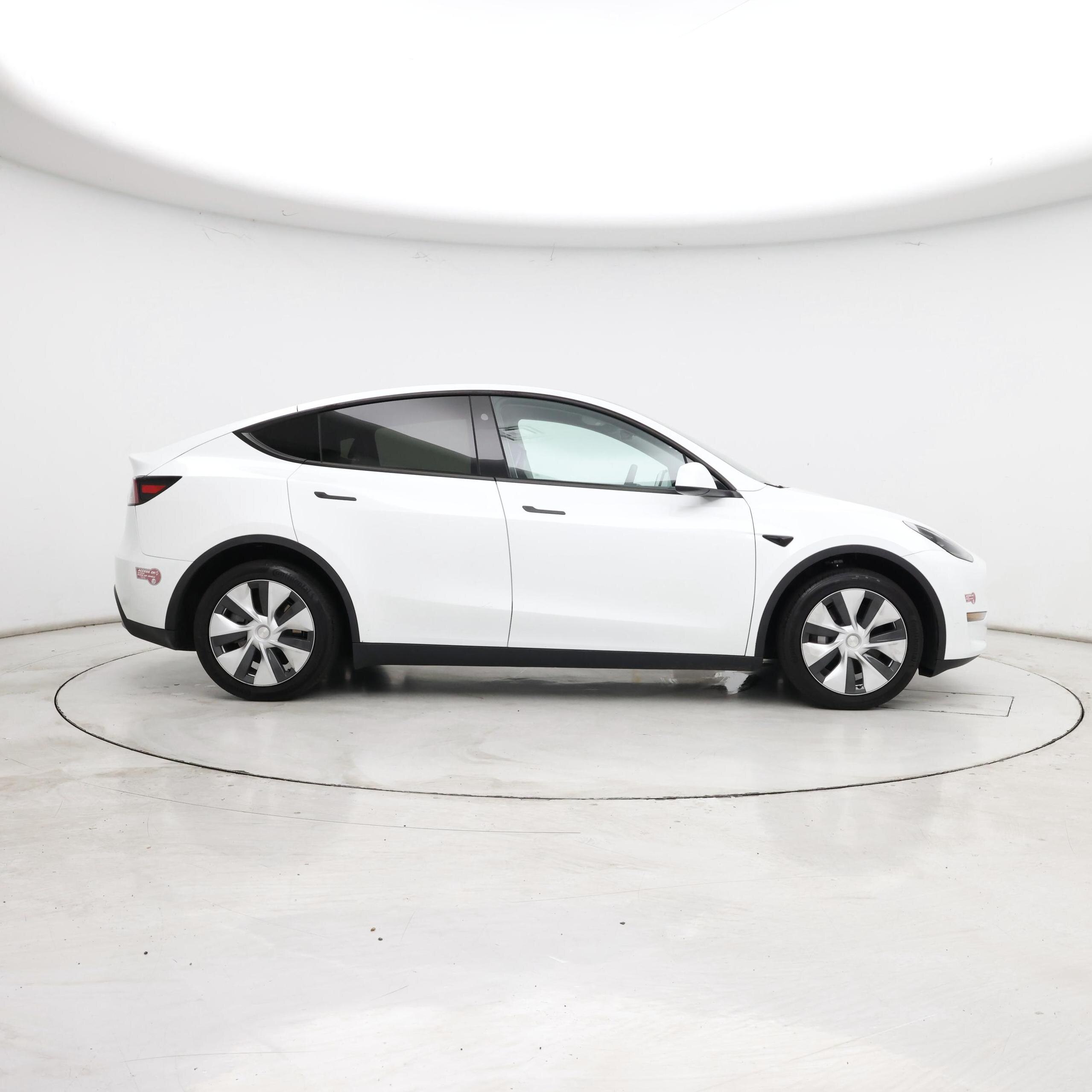 Thumbnail: 2024 Tesla Model Y - 7