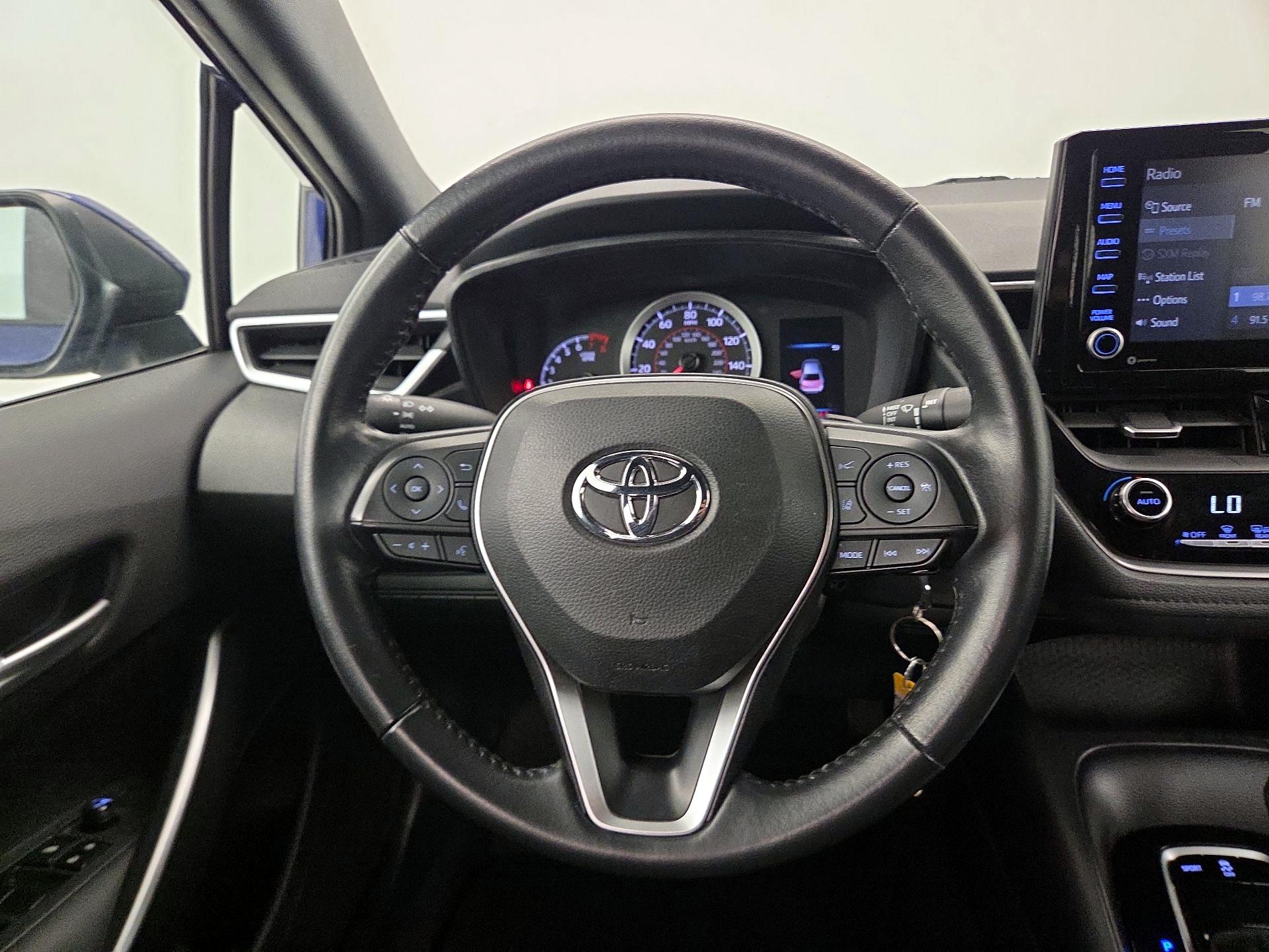Thumbnail: 2022 Toyota Corolla - 10