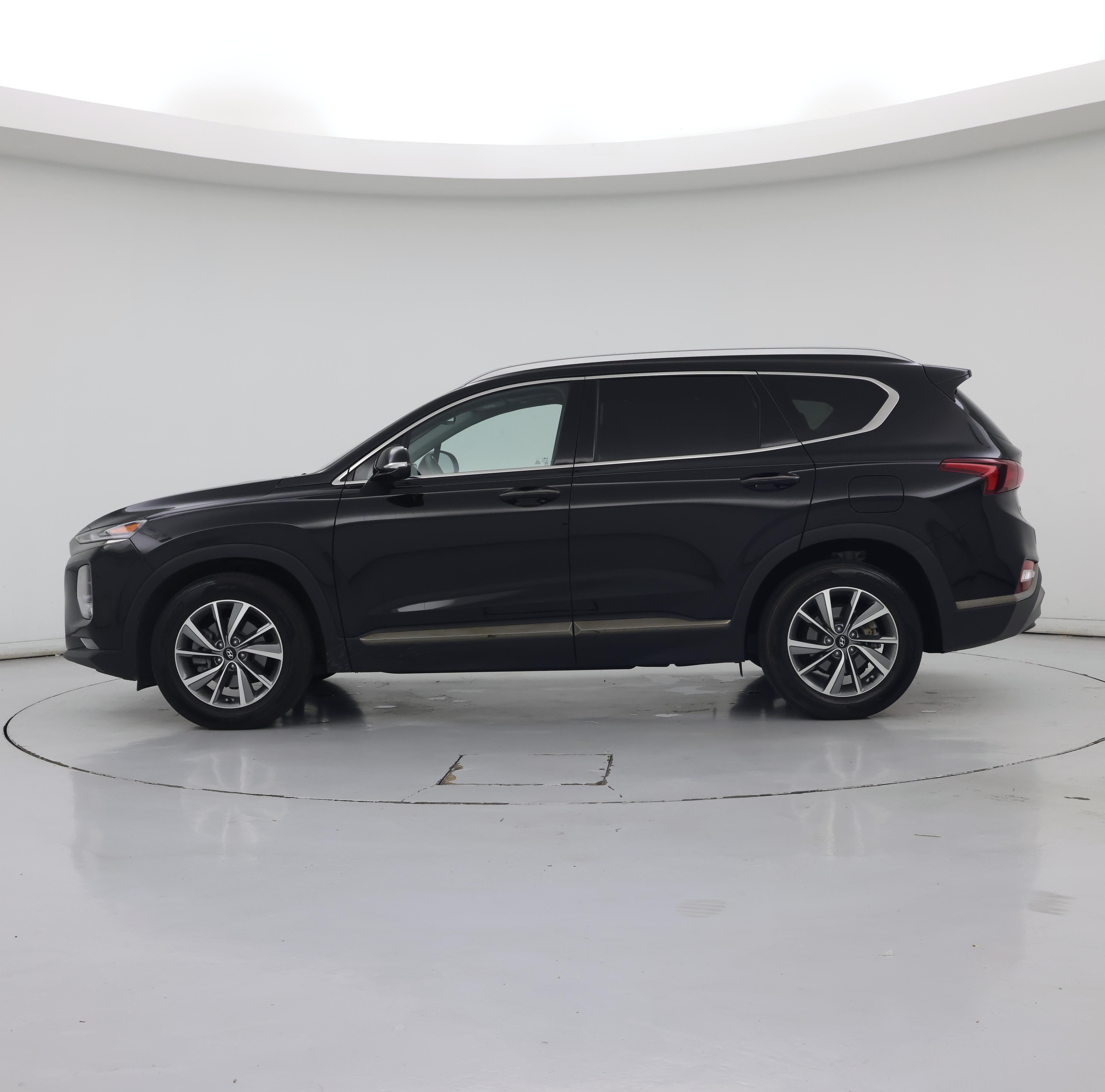 Thumbnail: 2020 Hyundai Santa Fe - 3