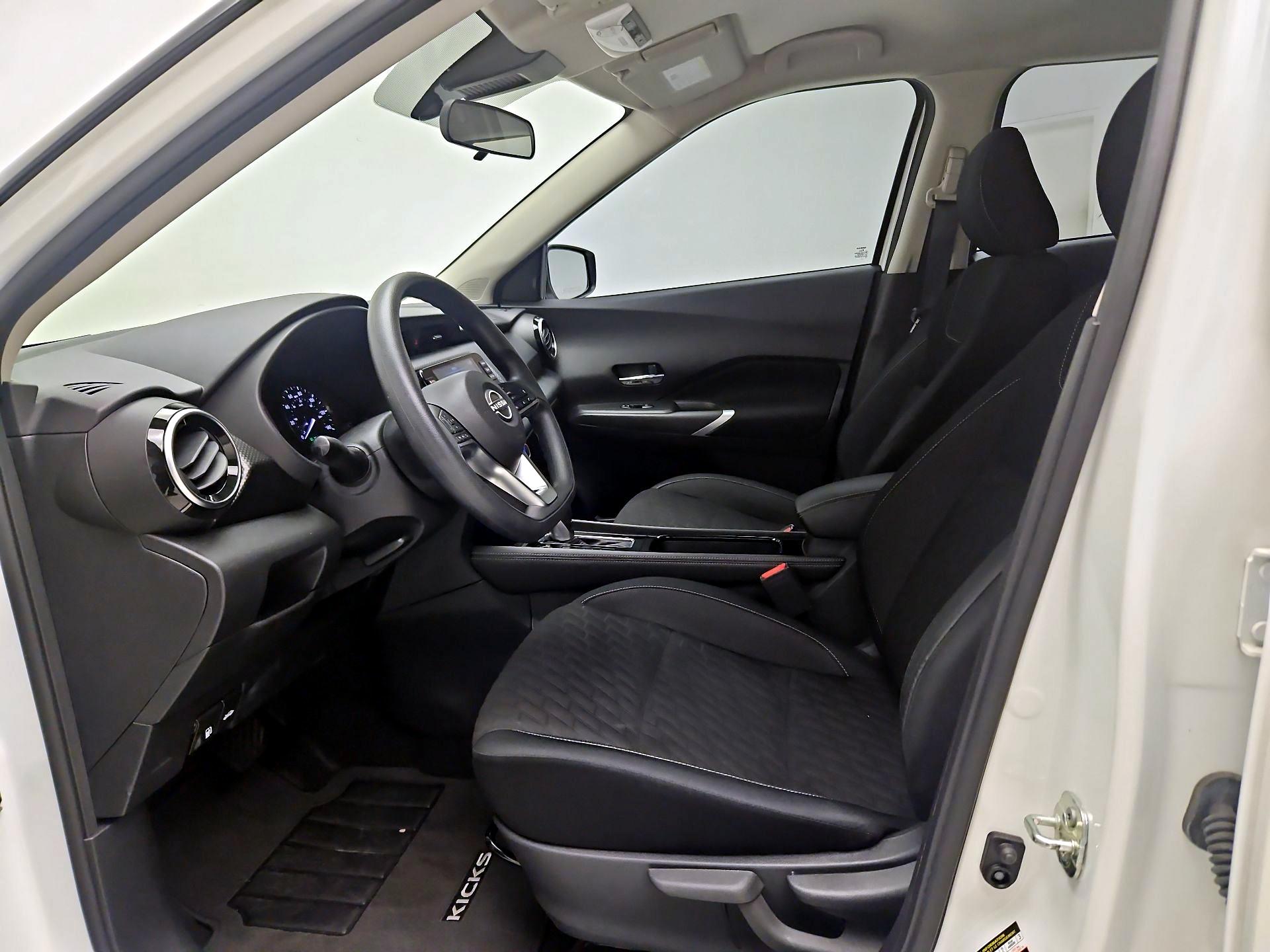 Thumbnail: 2023 Nissan Kicks - 11