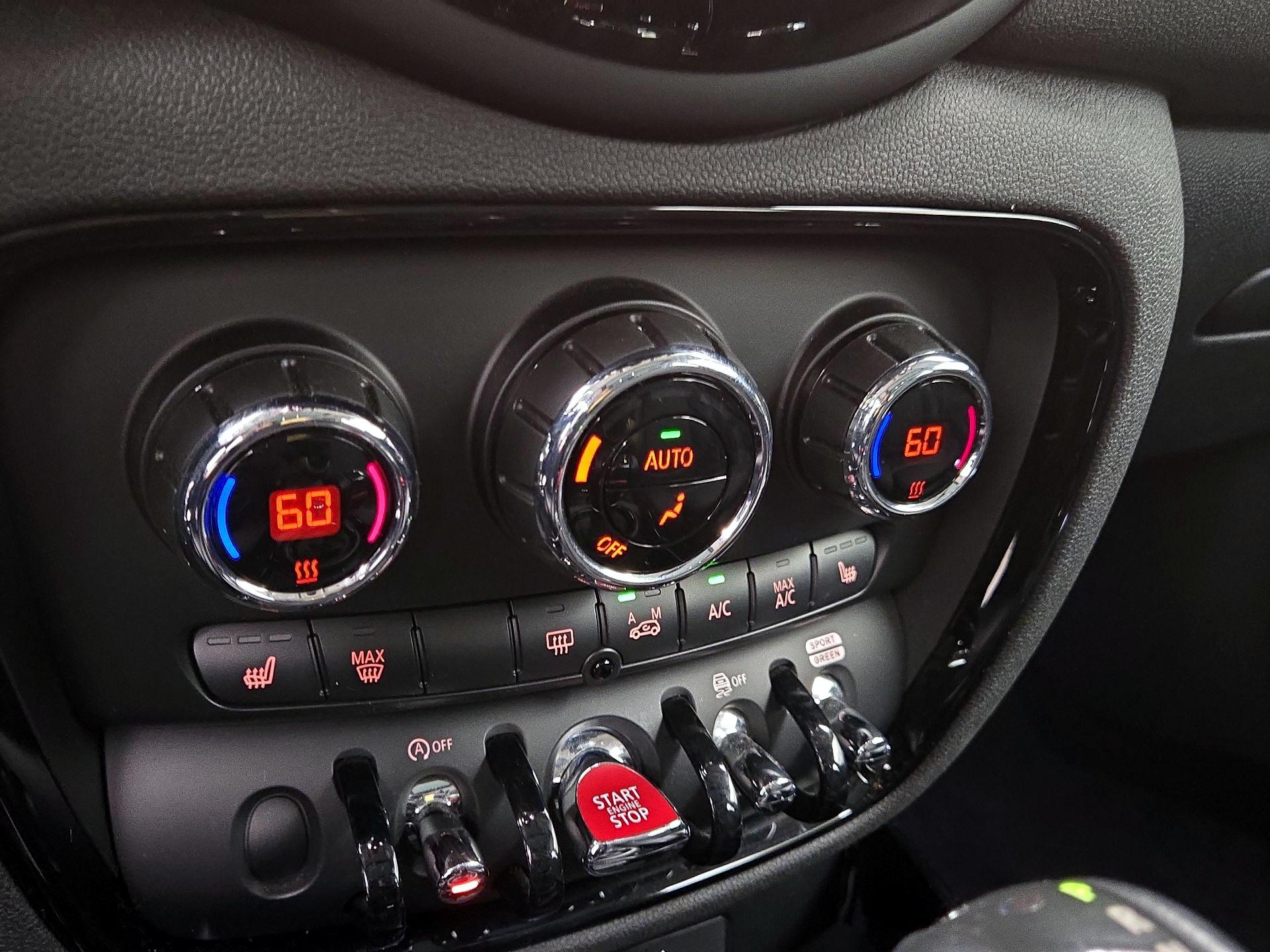 Thumbnail: 2019 MINI Cooper Clubman - 16