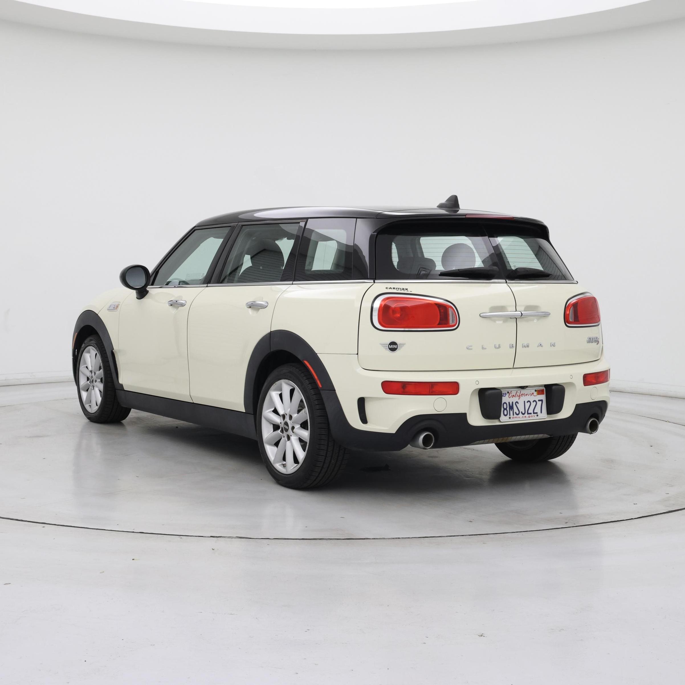 Thumbnail: 2019 MINI Cooper Clubman - 2