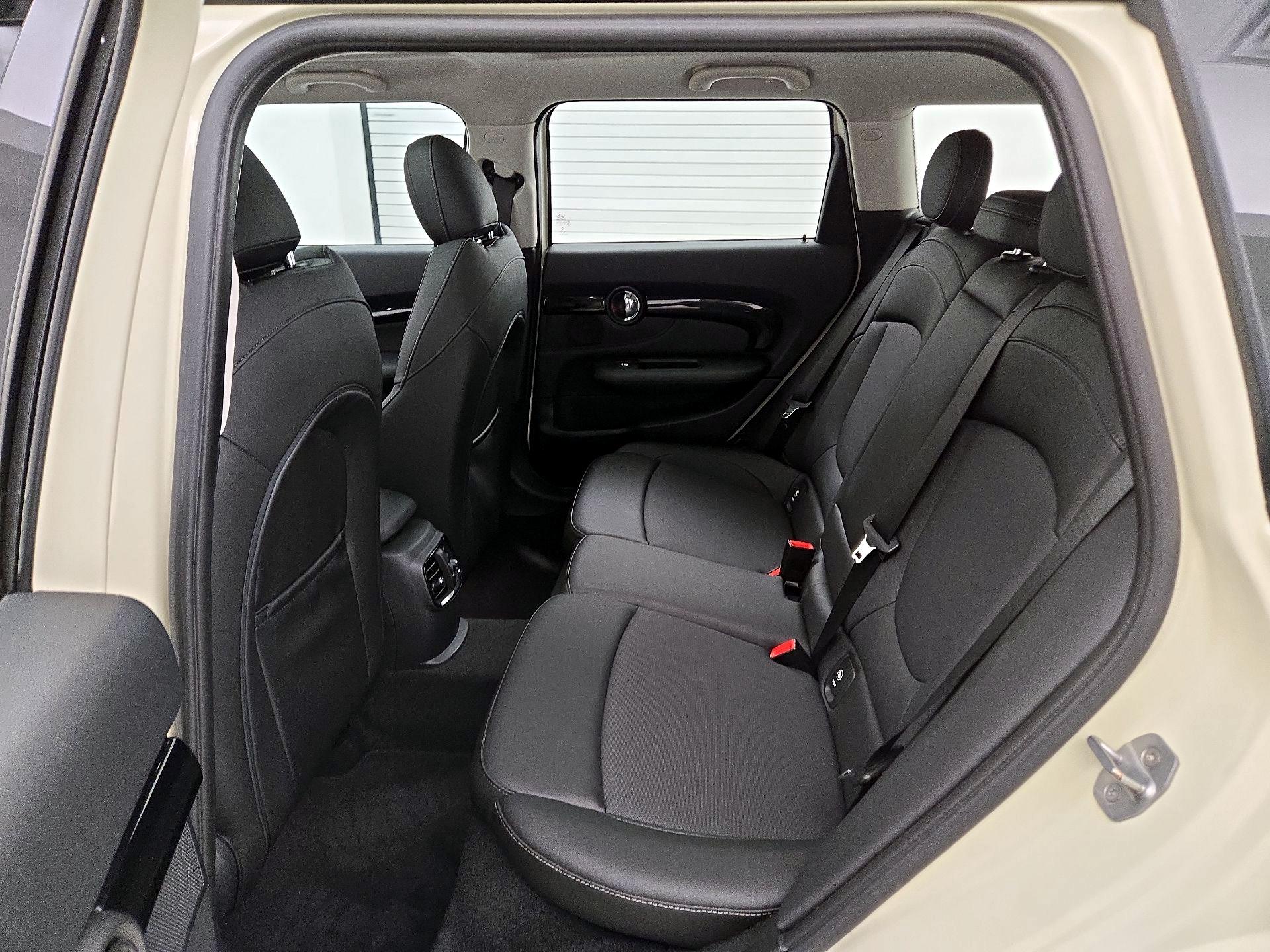 Thumbnail: 2019 MINI Cooper Clubman - 20